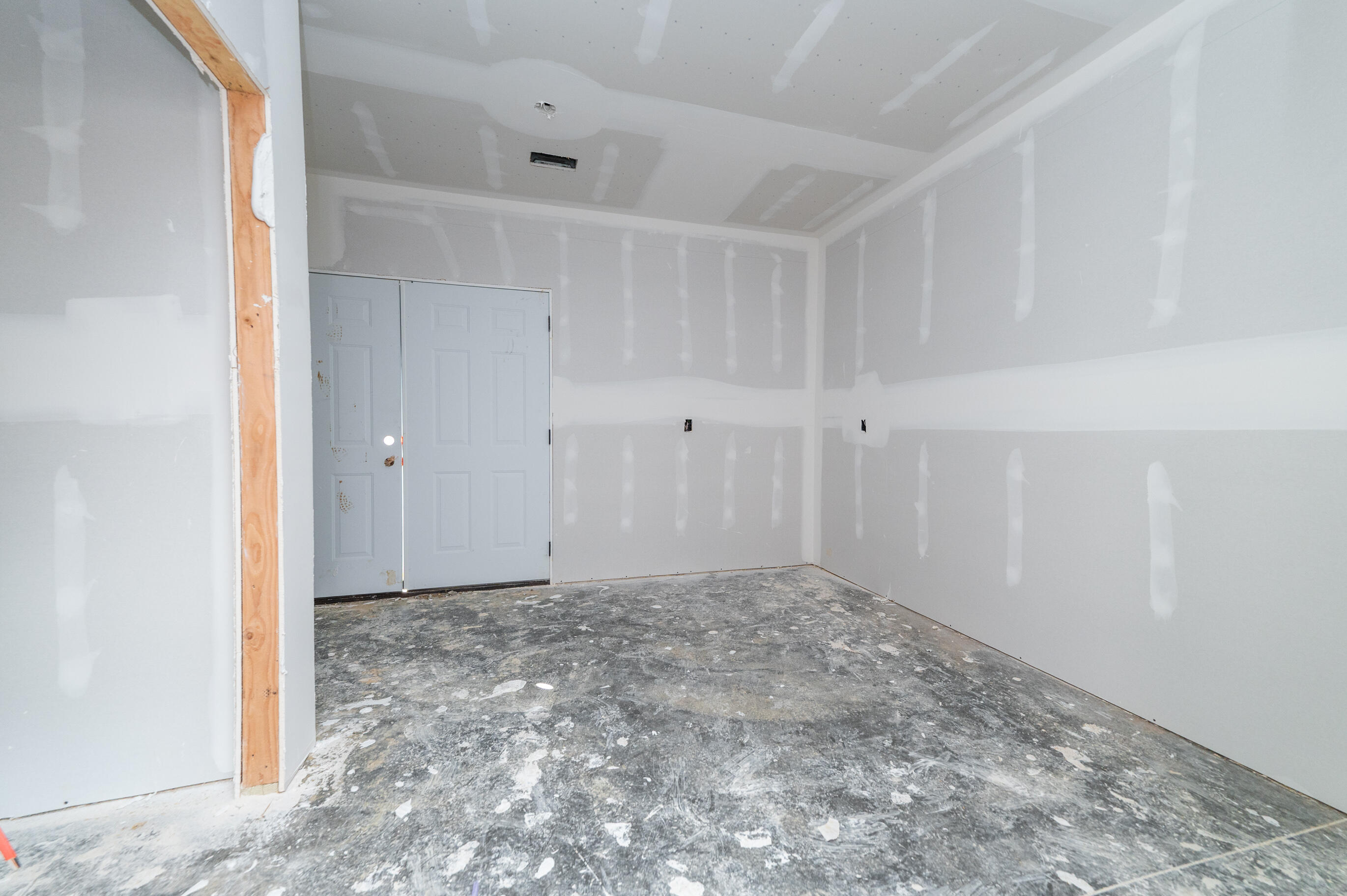 Richmond, Kentucky 40475, United States, 4 Bedrooms Bedrooms, ,4 BathroomsBathrooms,Residential,Active,174460