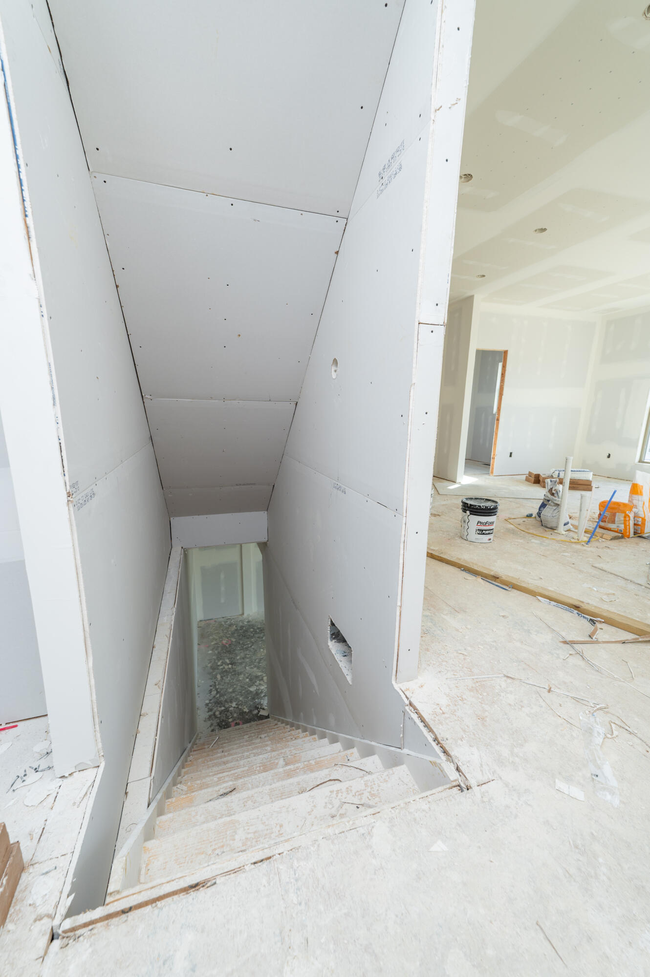 Richmond, Kentucky 40475, United States, 4 Bedrooms Bedrooms, ,4 BathroomsBathrooms,Residential,Active,174460