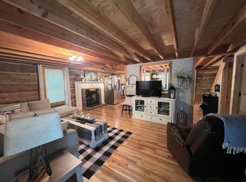 Photo of 122 Gadberry Subdivision Road, Nancy, KY 42544 (MLS # 26020843)