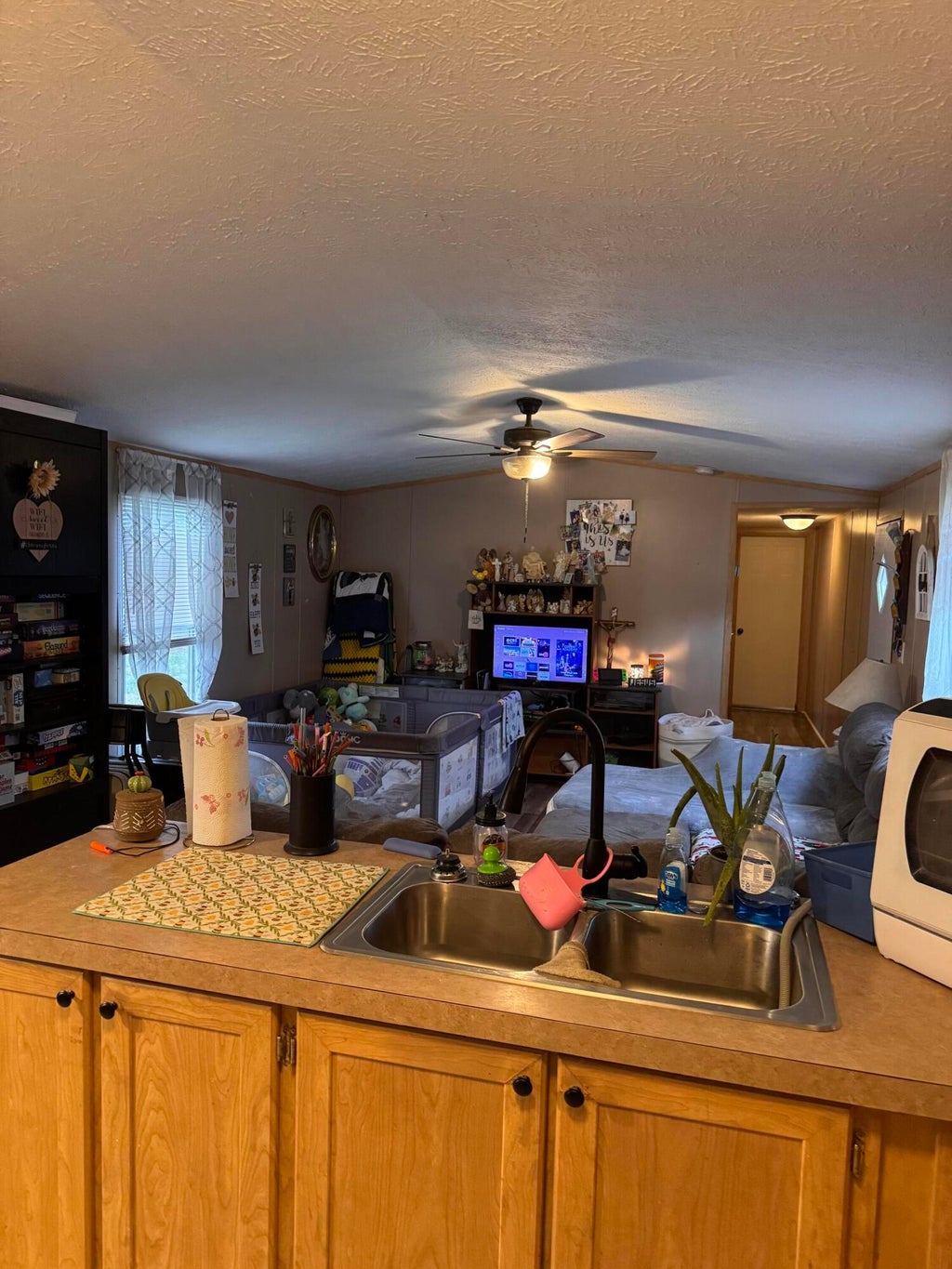 Photo of 645 Charlie Abney Road, Berea, KY 40403 (MLS # 26027413)
