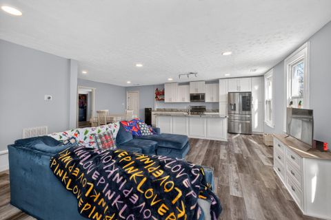 Photo of 4390 Cincinnati Pike, Georgetown, KY 40324 (MLS # 25507716)