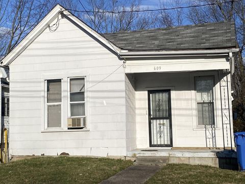 Photo of 248 E Fifth Street, Lexington, KY 40508 (MLS # 25017174)
