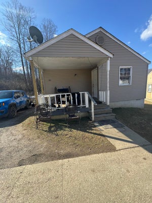 301 CUMBERLAND PL, CUMBERLAND, KY 40823 - Image de14b68e7e215bbf45c796ce504cd792/352676389