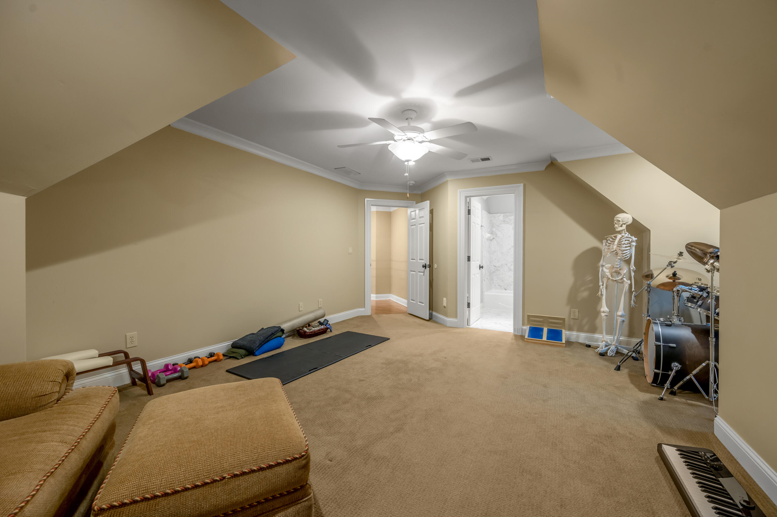 Lexington, Kentucky 40502, United States, 5 Bedrooms Bedrooms, ,5 BathroomsBathrooms,Residential,Active,227366