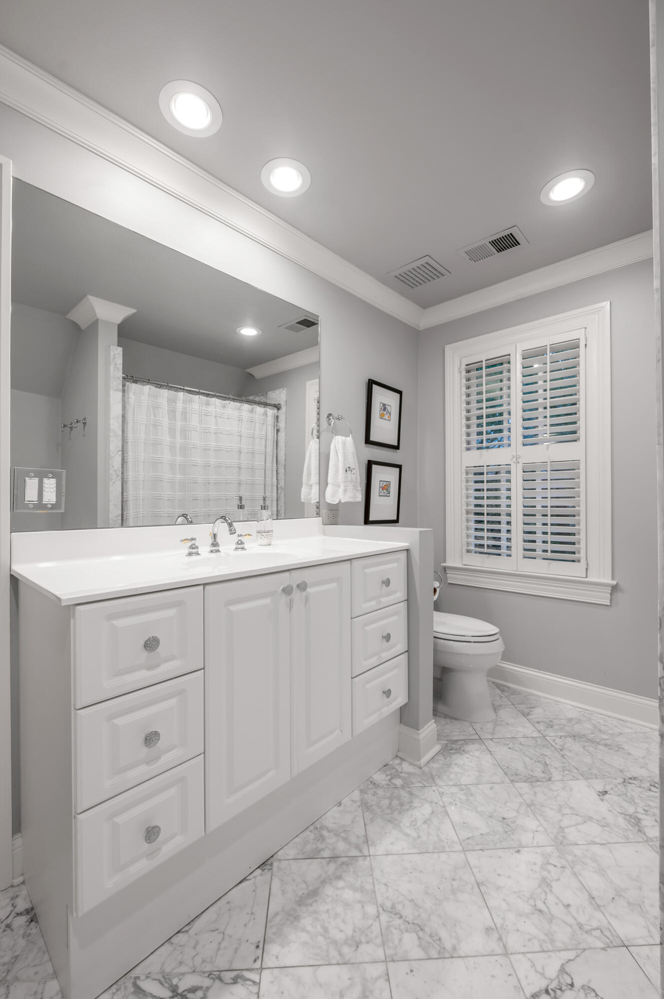 Lexington, Kentucky 40502, United States, 5 Bedrooms Bedrooms, ,5 BathroomsBathrooms,Residential,Active,227366