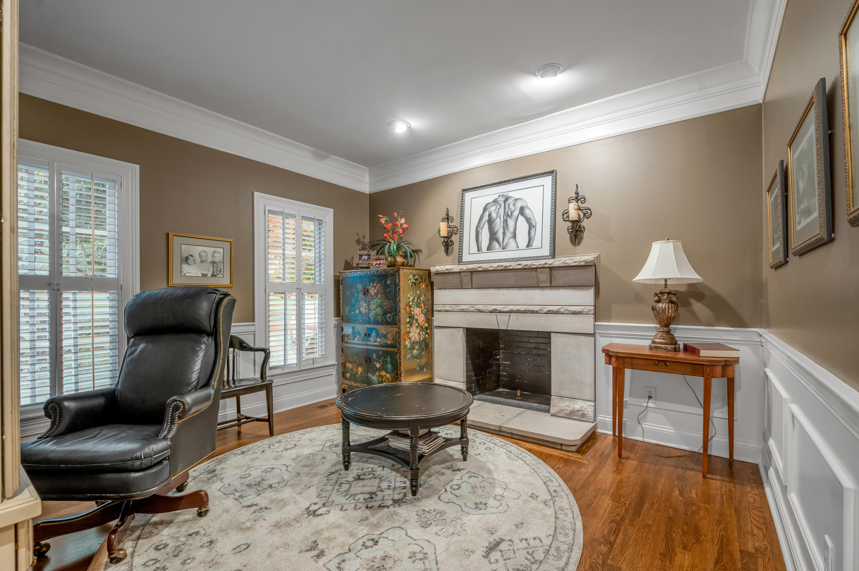 Lexington, Kentucky 40502, United States, 5 Bedrooms Bedrooms, ,5 BathroomsBathrooms,Residential,Active,227366