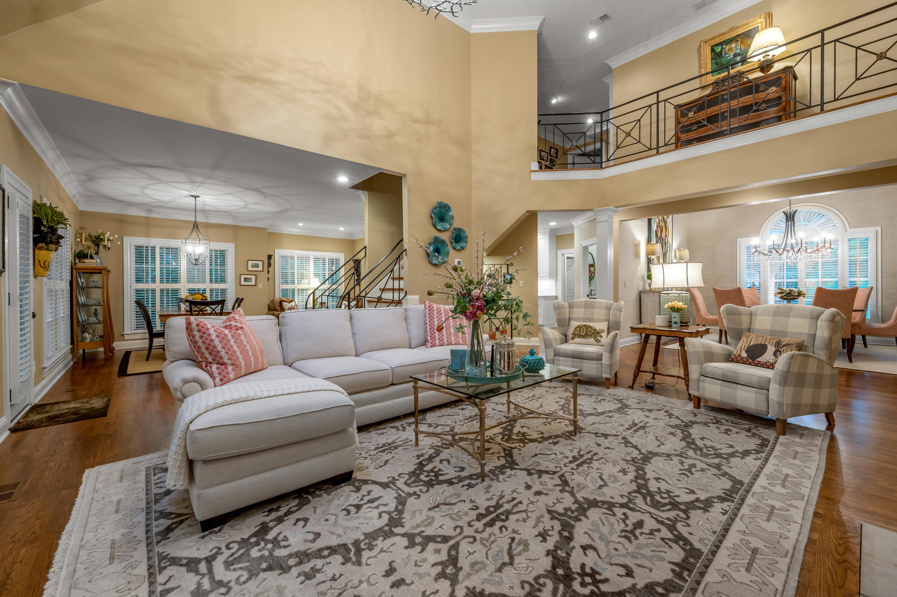 Lexington, Kentucky 40502, United States, 5 Bedrooms Bedrooms, ,5 BathroomsBathrooms,Residential,Active,227366