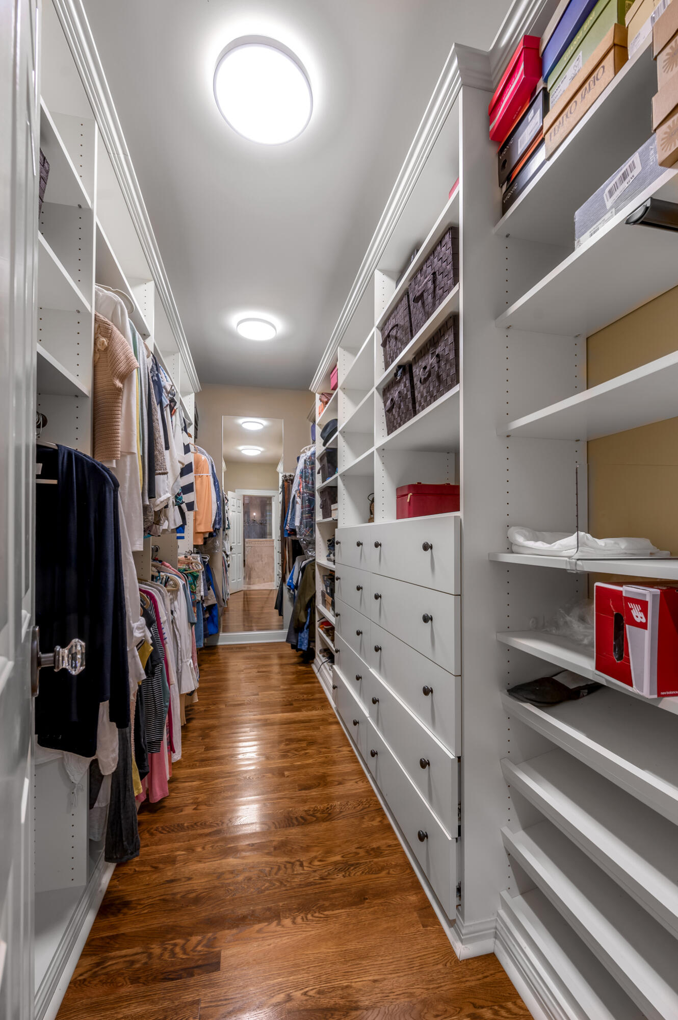 Lexington, Kentucky 40502, United States, 5 Bedrooms Bedrooms, ,5 BathroomsBathrooms,Residential,Active,227366