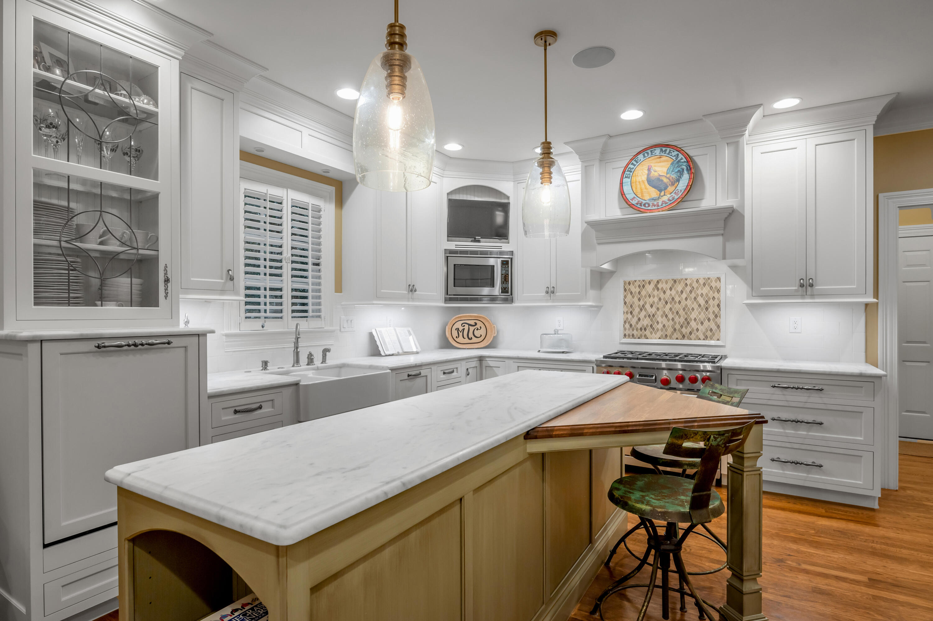 Lexington, Kentucky 40502, United States, 5 Bedrooms Bedrooms, ,5 BathroomsBathrooms,Residential,Active,227366