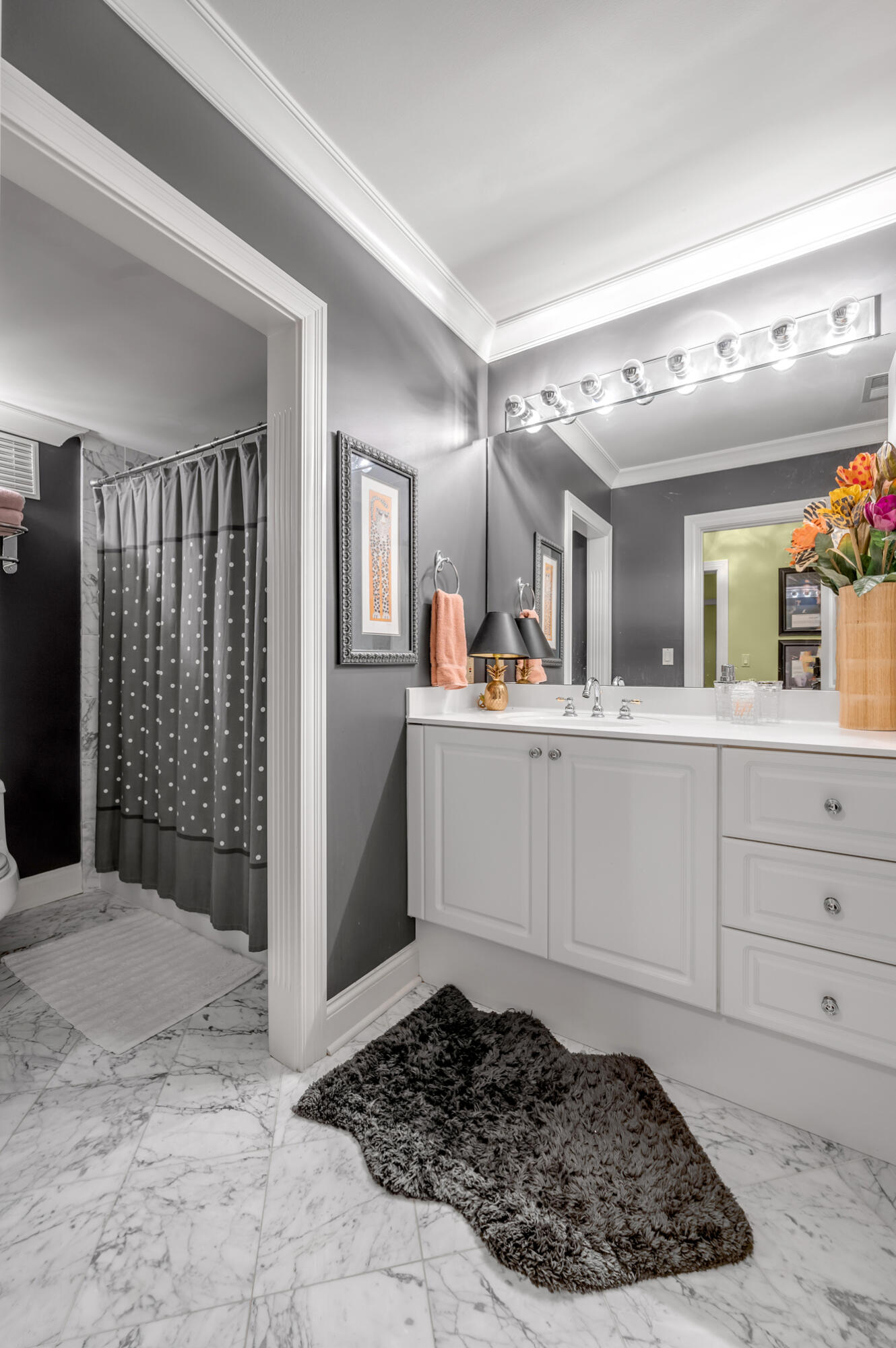 Lexington, Kentucky 40502, United States, 5 Bedrooms Bedrooms, ,5 BathroomsBathrooms,Residential,Active,227366