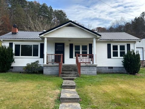 Property photo of 319 Highway 472 Highway, Manchester, KY 40962