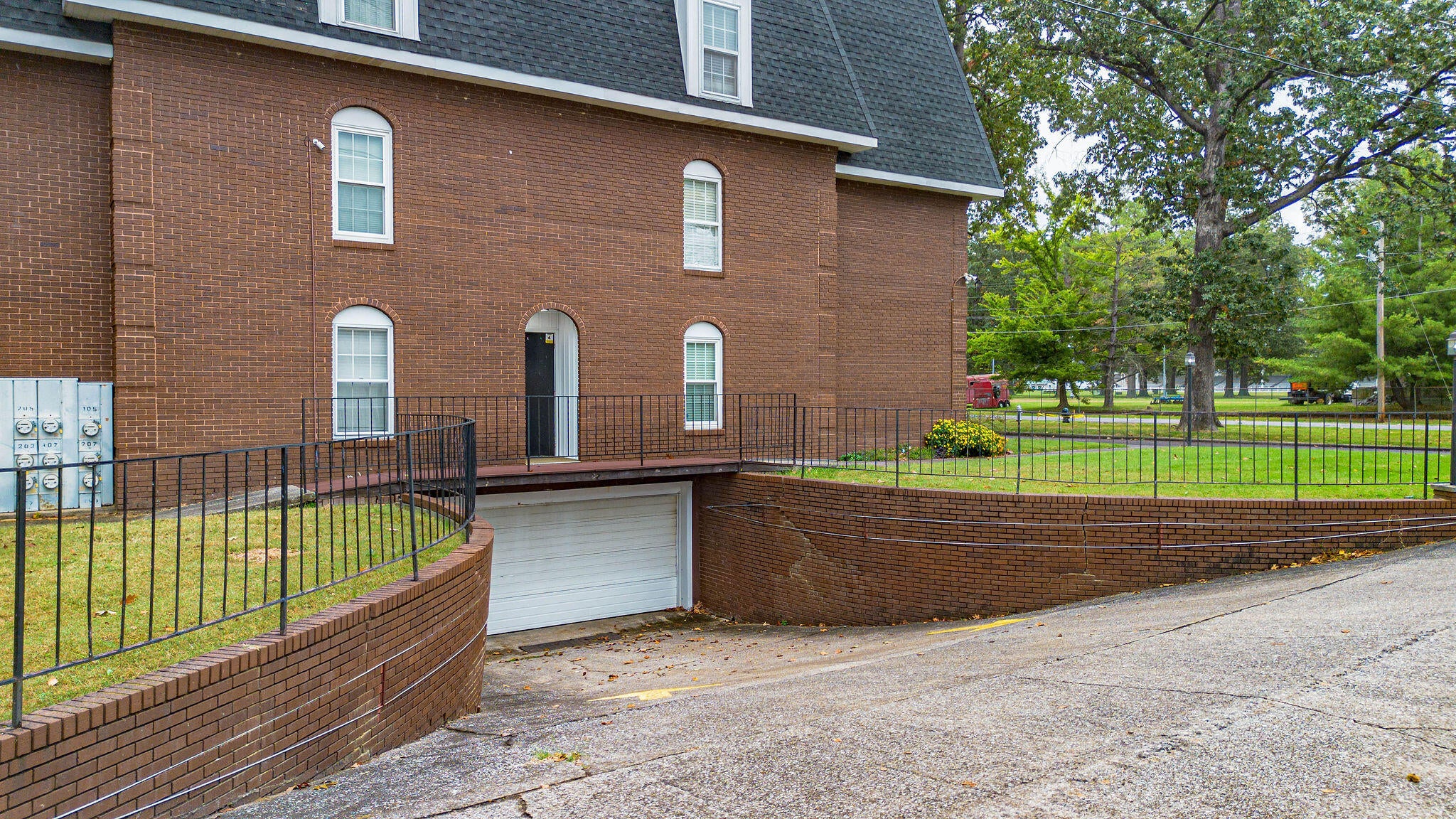 2949 Harrison Street 107