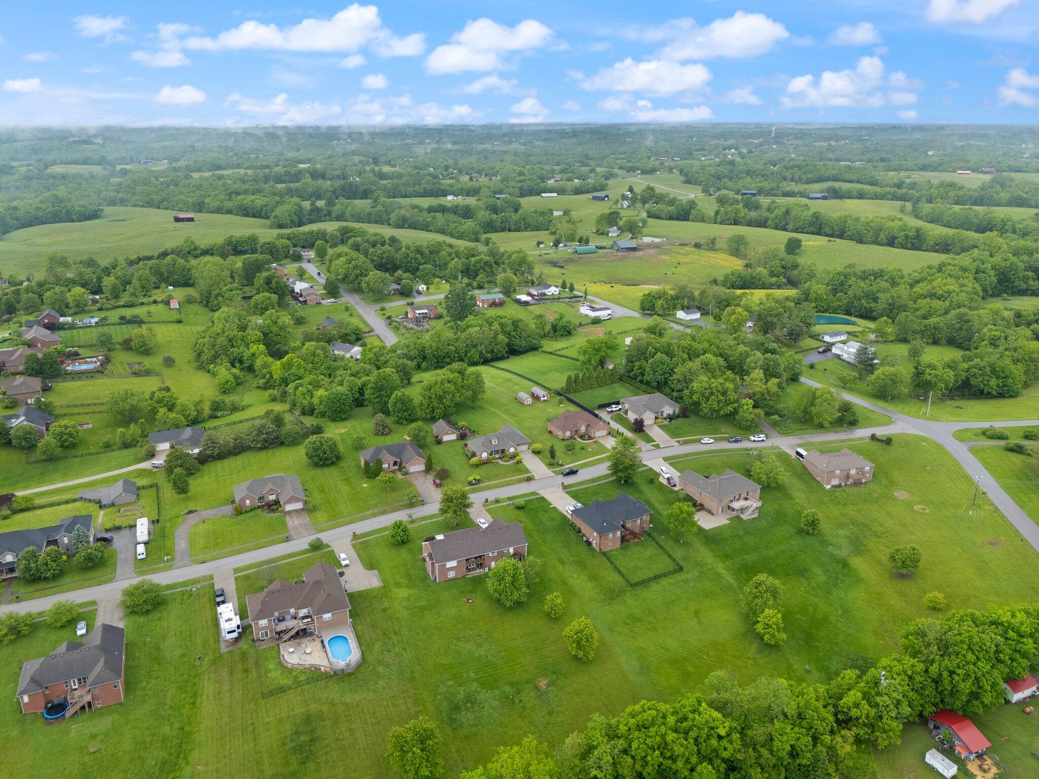 Richmond, Kentucky 40475, United States, 3 Bedrooms Bedrooms, ,2 BathroomsBathrooms,Residential,Active,129580