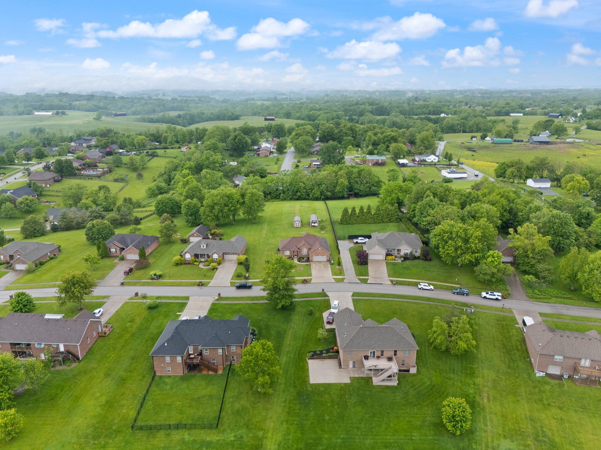 Richmond, Kentucky 40475, United States, 3 Bedrooms Bedrooms, ,2 BathroomsBathrooms,Residential,Active,129580