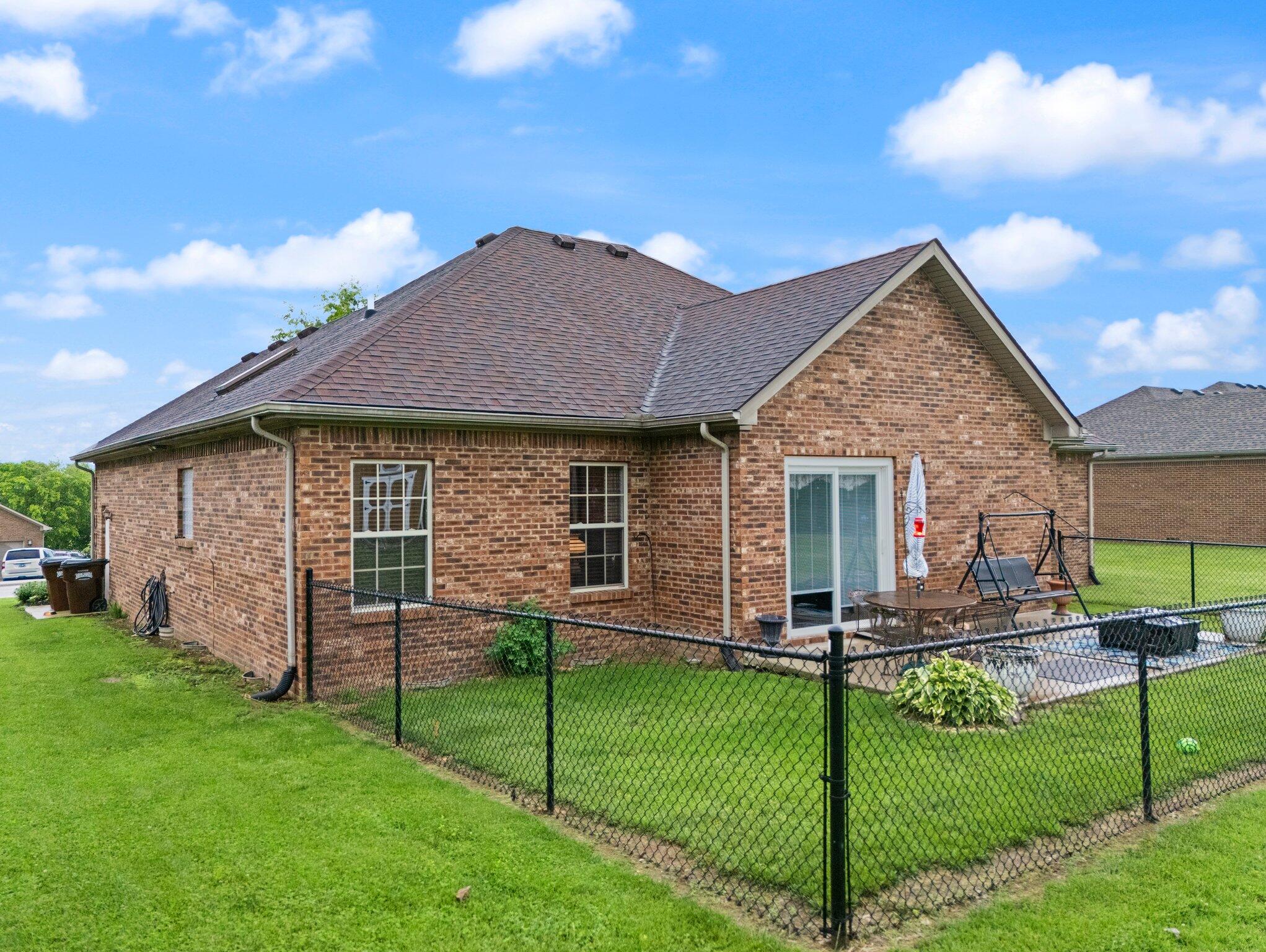 Richmond, Kentucky 40475, United States, 3 Bedrooms Bedrooms, ,2 BathroomsBathrooms,Residential,Active,129580