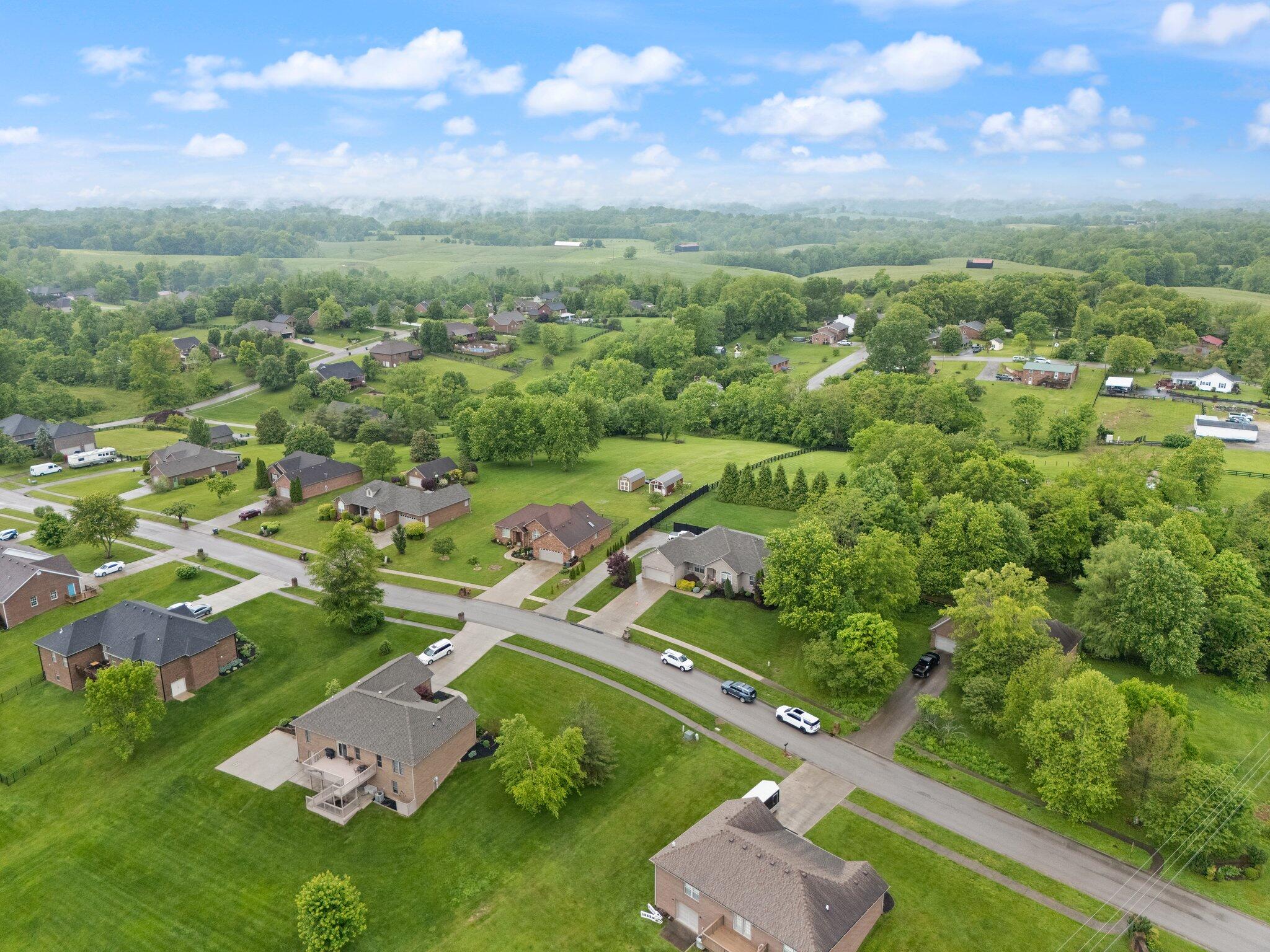 Richmond, Kentucky 40475, United States, 3 Bedrooms Bedrooms, ,2 BathroomsBathrooms,Residential,Active,129580