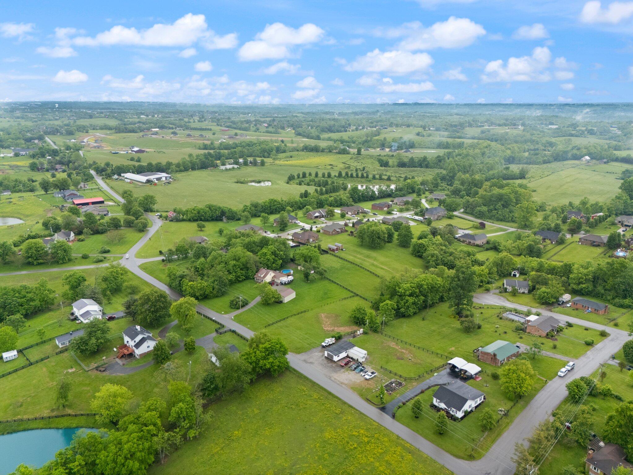 Richmond, Kentucky 40475, United States, 3 Bedrooms Bedrooms, ,2 BathroomsBathrooms,Residential,Active,129580