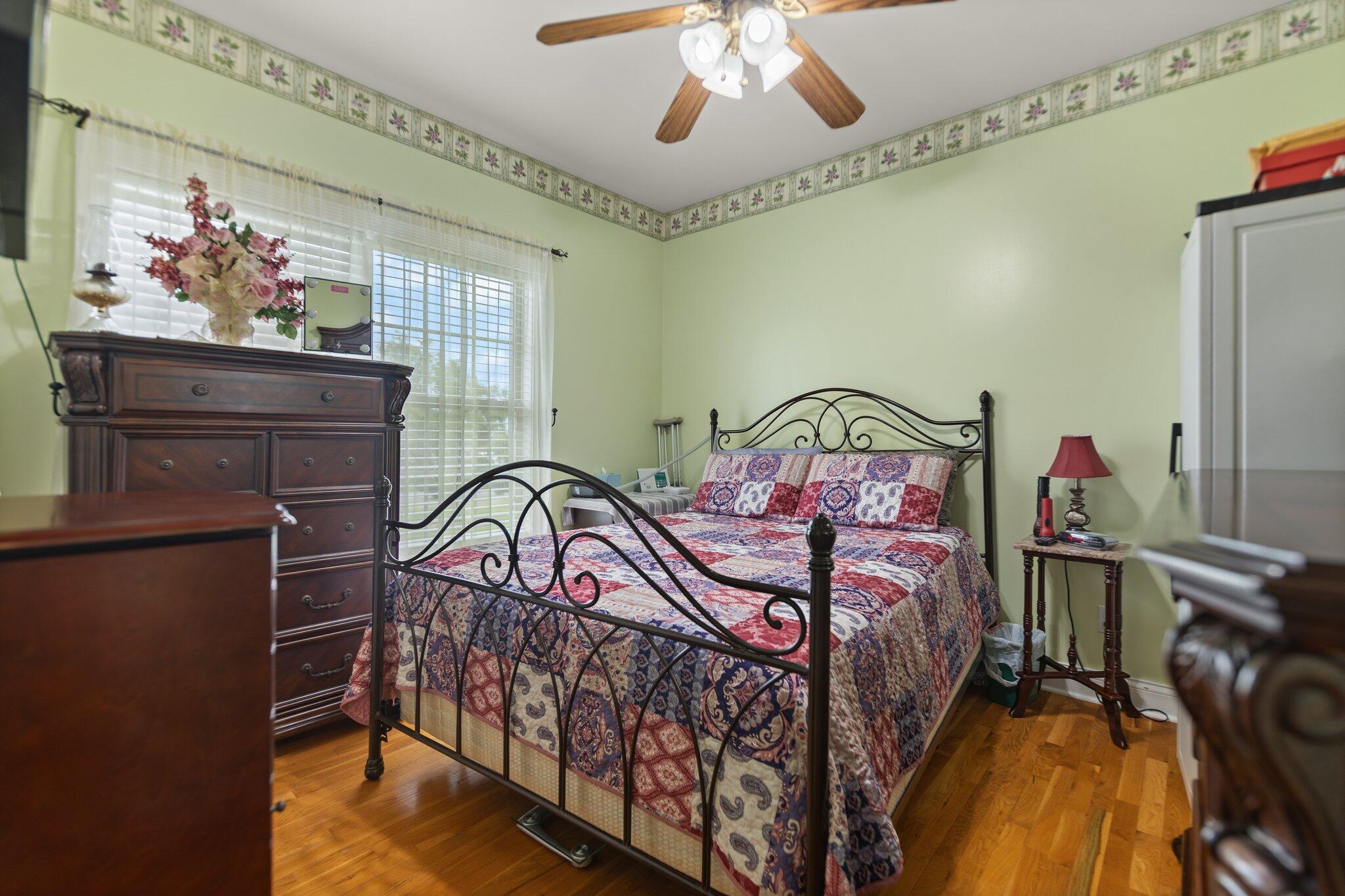 Richmond, Kentucky 40475, United States, 3 Bedrooms Bedrooms, ,2 BathroomsBathrooms,Residential,Active,129580