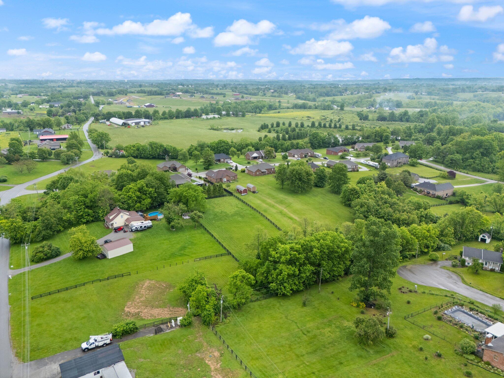 Richmond, Kentucky 40475, United States, 3 Bedrooms Bedrooms, ,2 BathroomsBathrooms,Residential,Active,129580