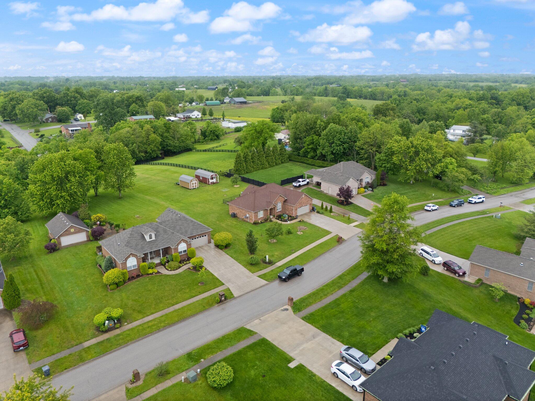 Richmond, Kentucky 40475, United States, 3 Bedrooms Bedrooms, ,2 BathroomsBathrooms,Residential,Active,129580