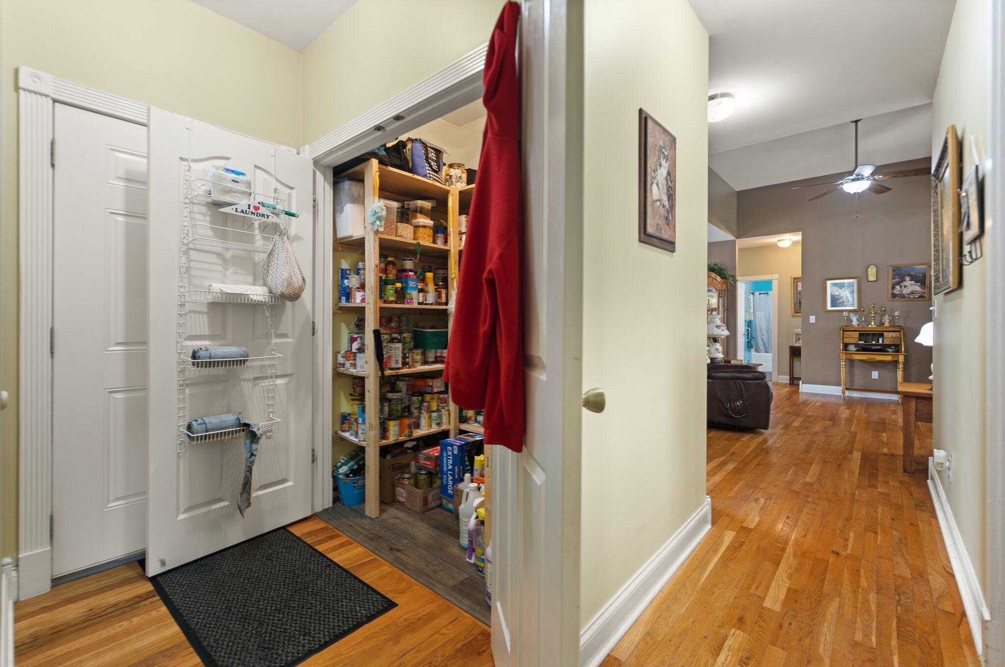 Richmond, Kentucky 40475, United States, 3 Bedrooms Bedrooms, ,2 BathroomsBathrooms,Residential,Active,129580