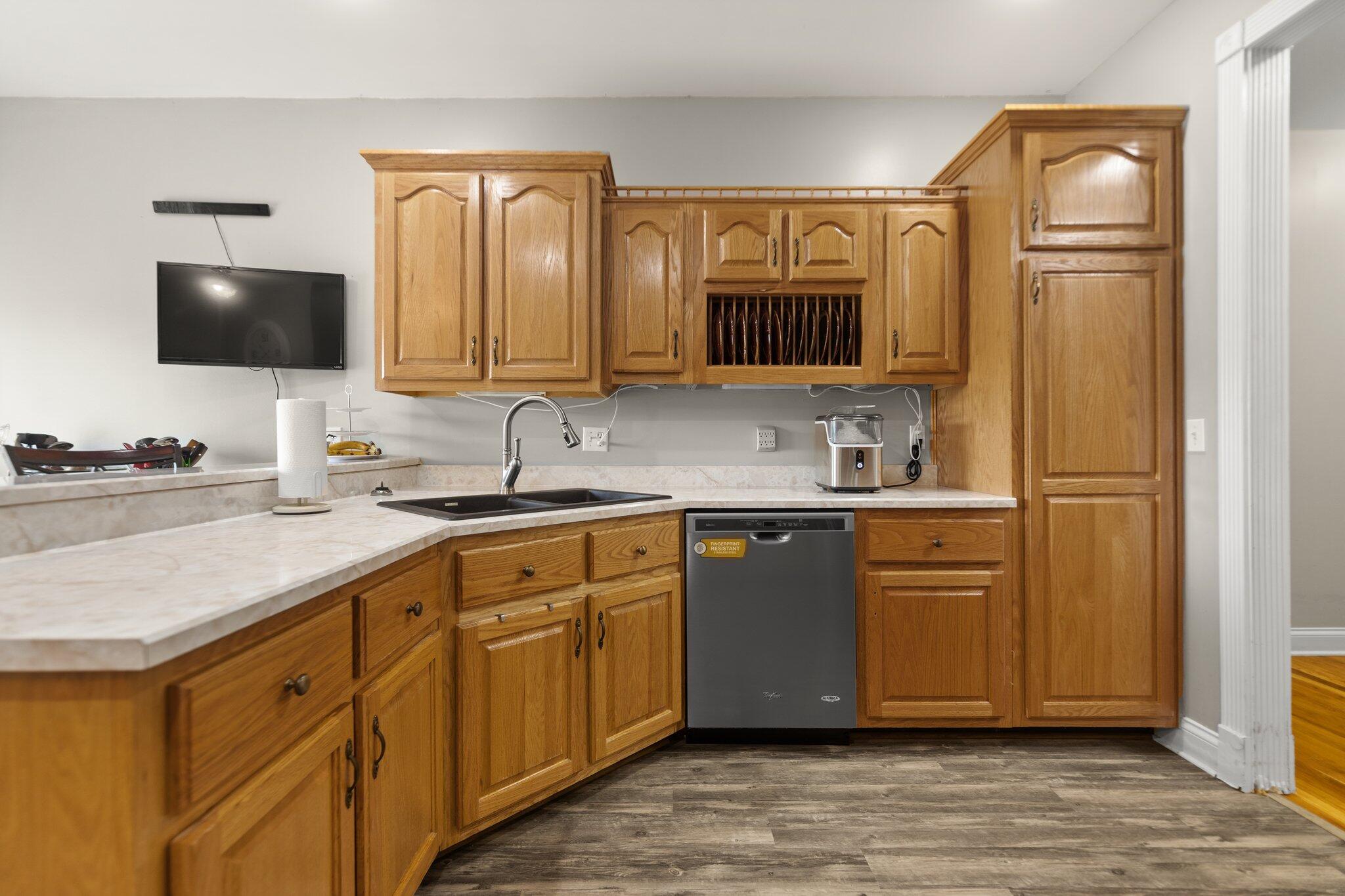 Richmond, Kentucky 40475, United States, 3 Bedrooms Bedrooms, ,2 BathroomsBathrooms,Residential,Active,129580