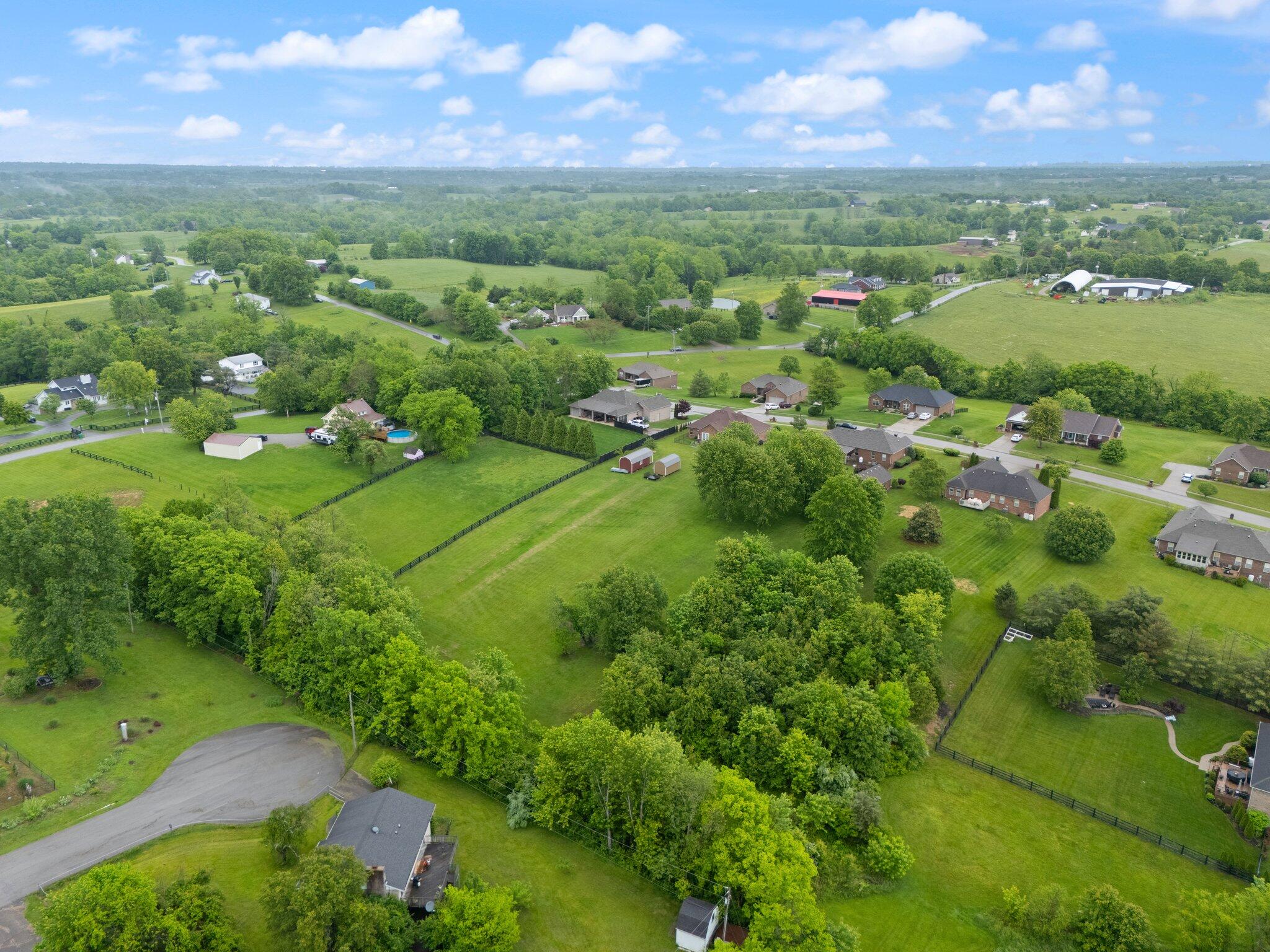 Richmond, Kentucky 40475, United States, 3 Bedrooms Bedrooms, ,2 BathroomsBathrooms,Residential,Active,129580