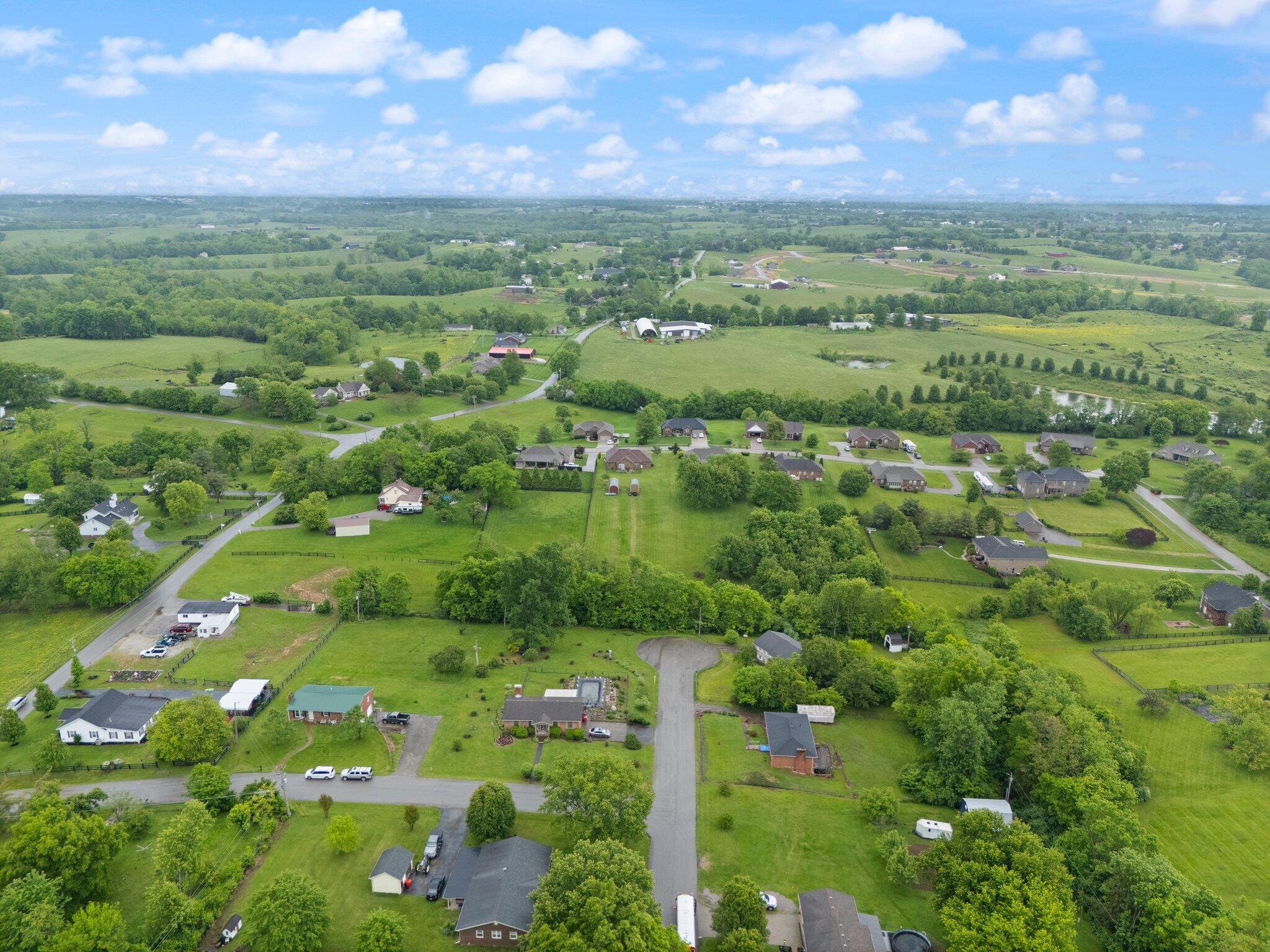 Richmond, Kentucky 40475, United States, 3 Bedrooms Bedrooms, ,2 BathroomsBathrooms,Residential,Active,129580