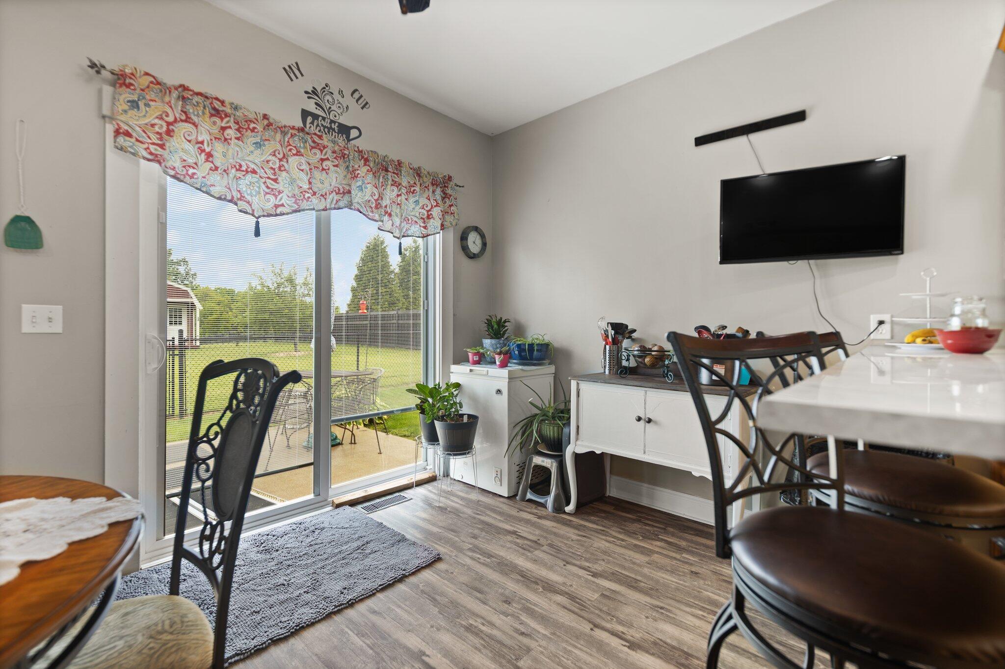 Richmond, Kentucky 40475, United States, 3 Bedrooms Bedrooms, ,2 BathroomsBathrooms,Residential,Active,129580