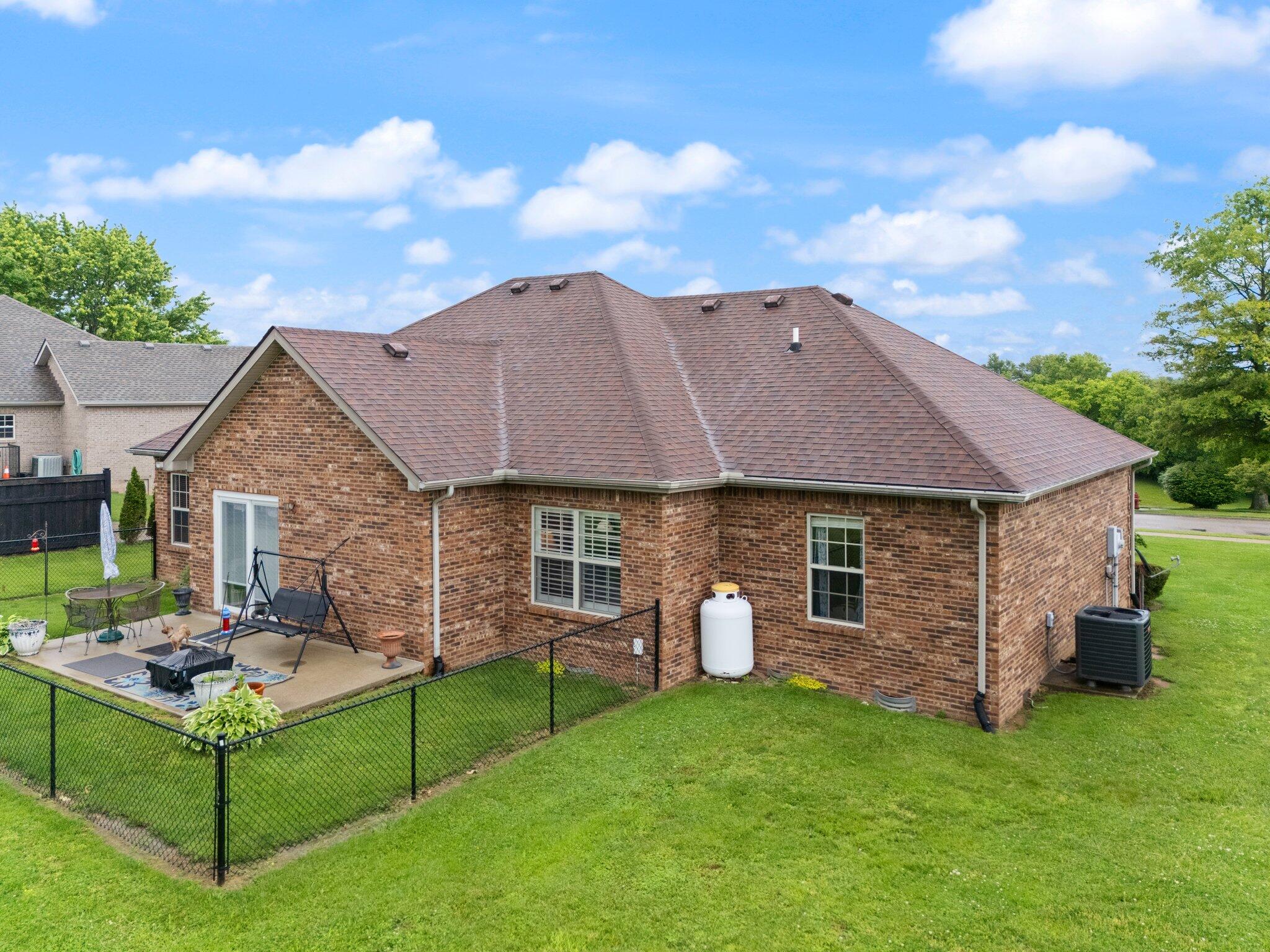 Richmond, Kentucky 40475, United States, 3 Bedrooms Bedrooms, ,2 BathroomsBathrooms,Residential,Active,129580