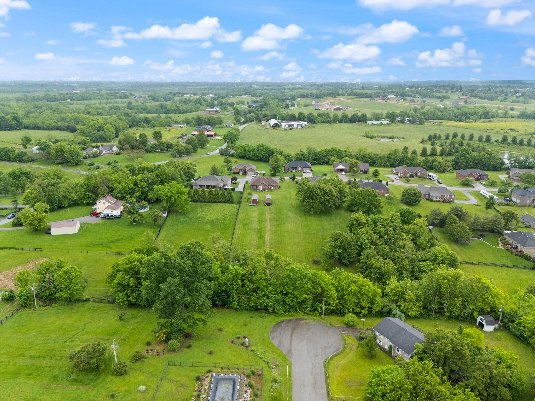 Richmond, Kentucky 40475, United States, 3 Bedrooms Bedrooms, ,2 BathroomsBathrooms,Residential,Active,129580