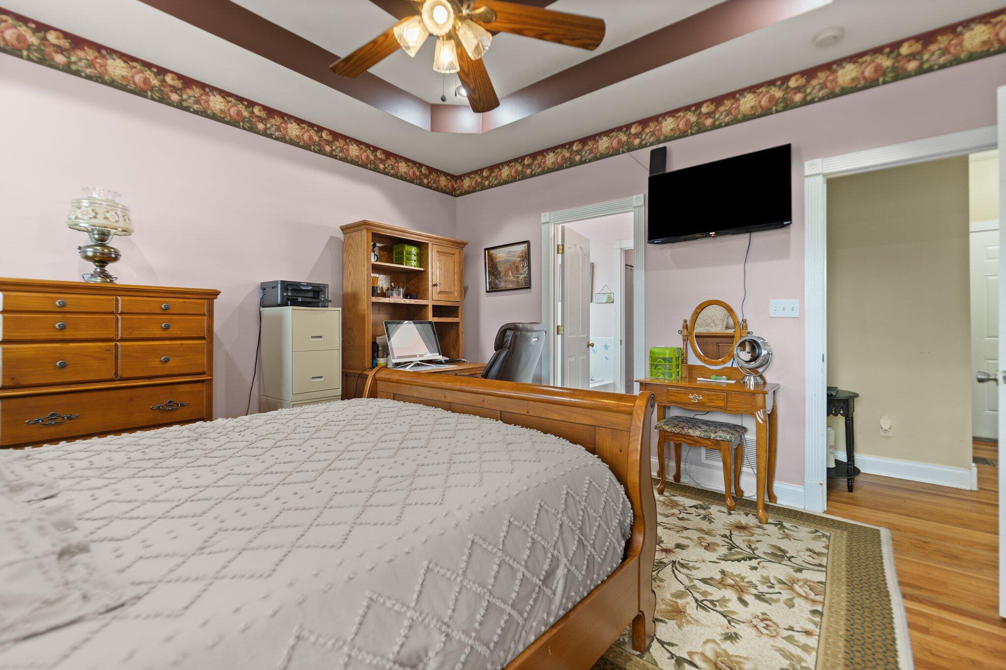 Richmond, Kentucky 40475, United States, 3 Bedrooms Bedrooms, ,2 BathroomsBathrooms,Residential,Active,129580