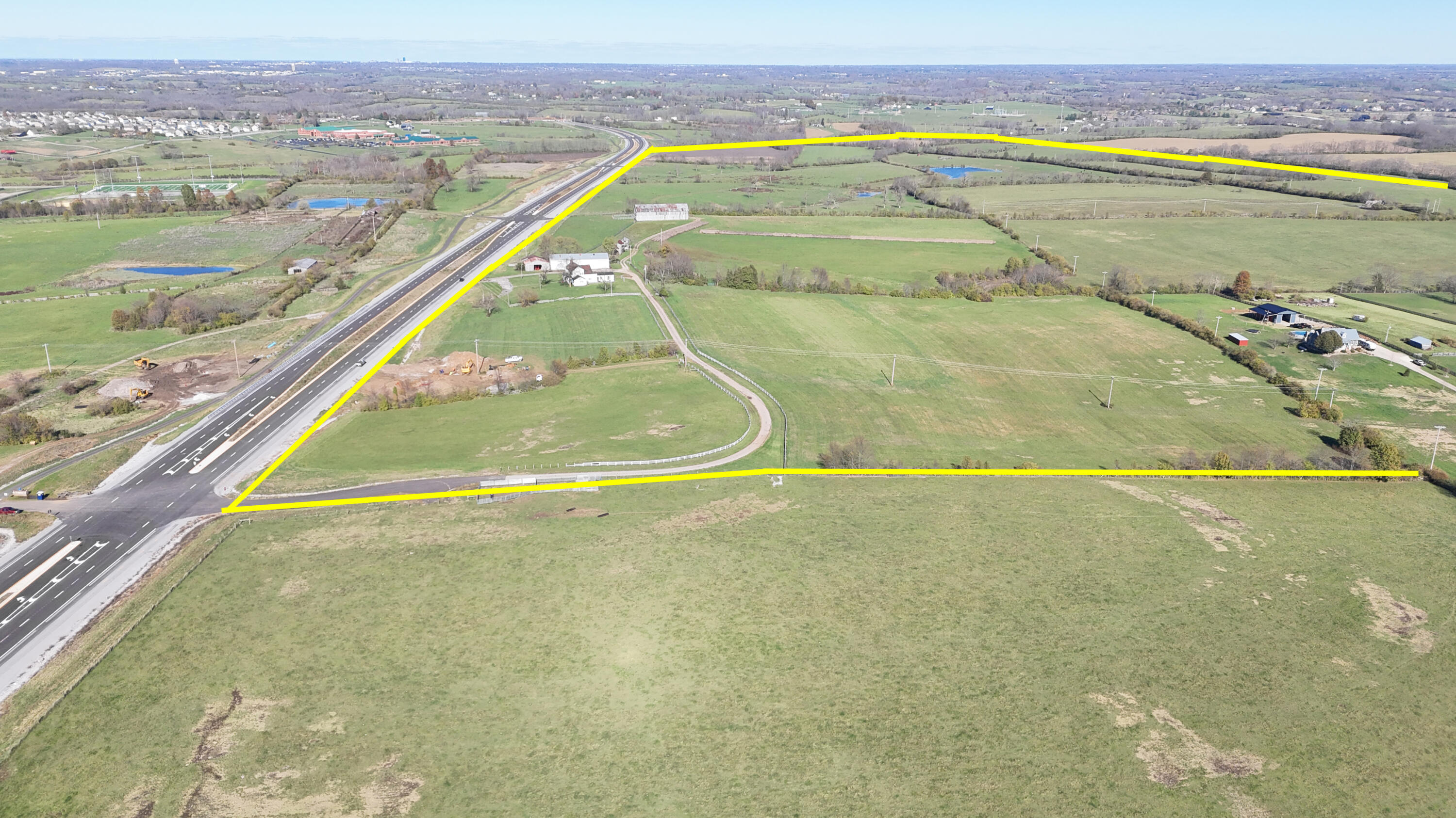 Nicholasville, Kentucky 40356, United States, 5 Bedrooms Bedrooms, ,2 BathroomsBathrooms,Land,Active,38059