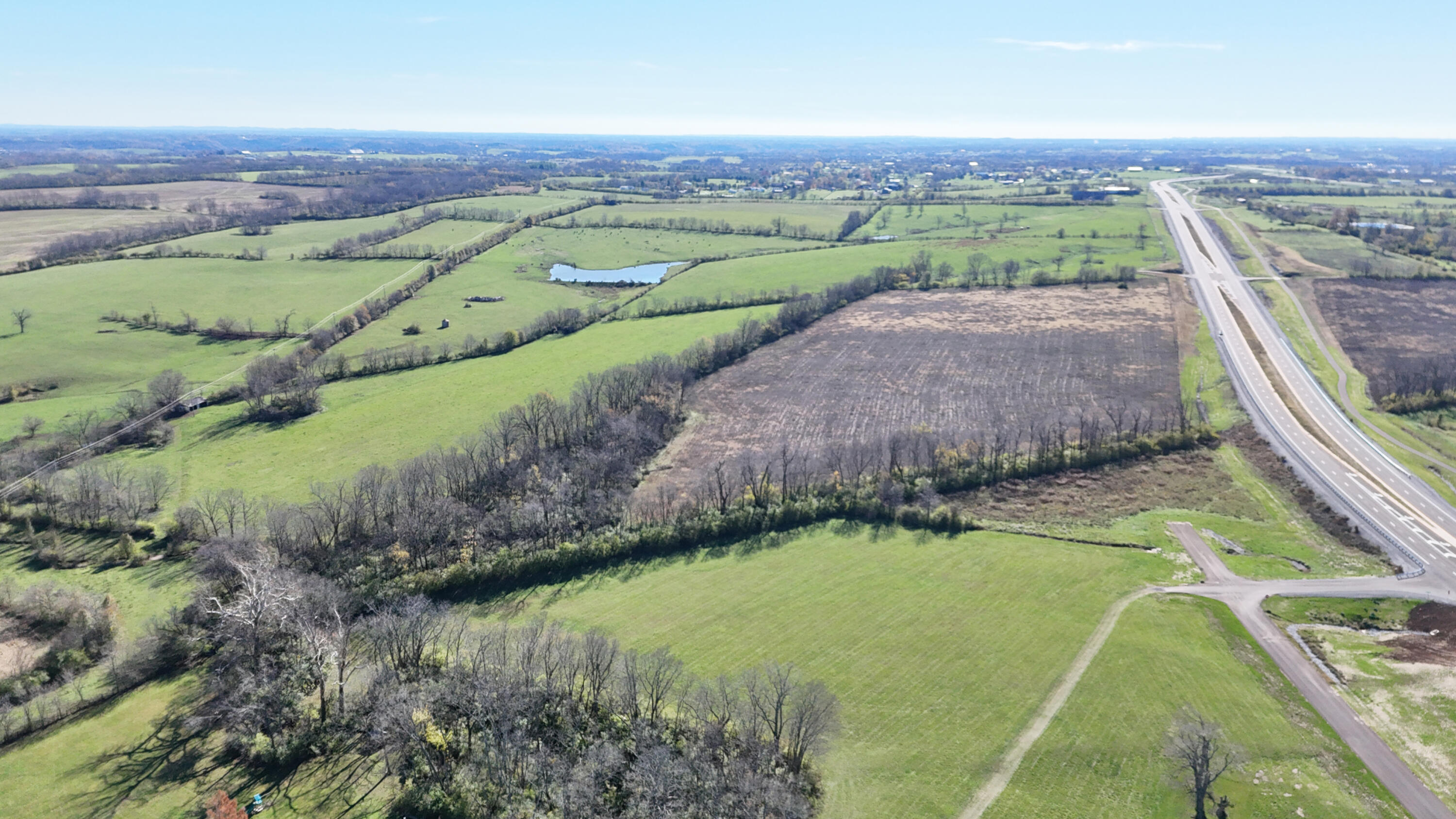 Nicholasville, Kentucky 40356, United States, 5 Bedrooms Bedrooms, ,2 BathroomsBathrooms,Land,Active,38059