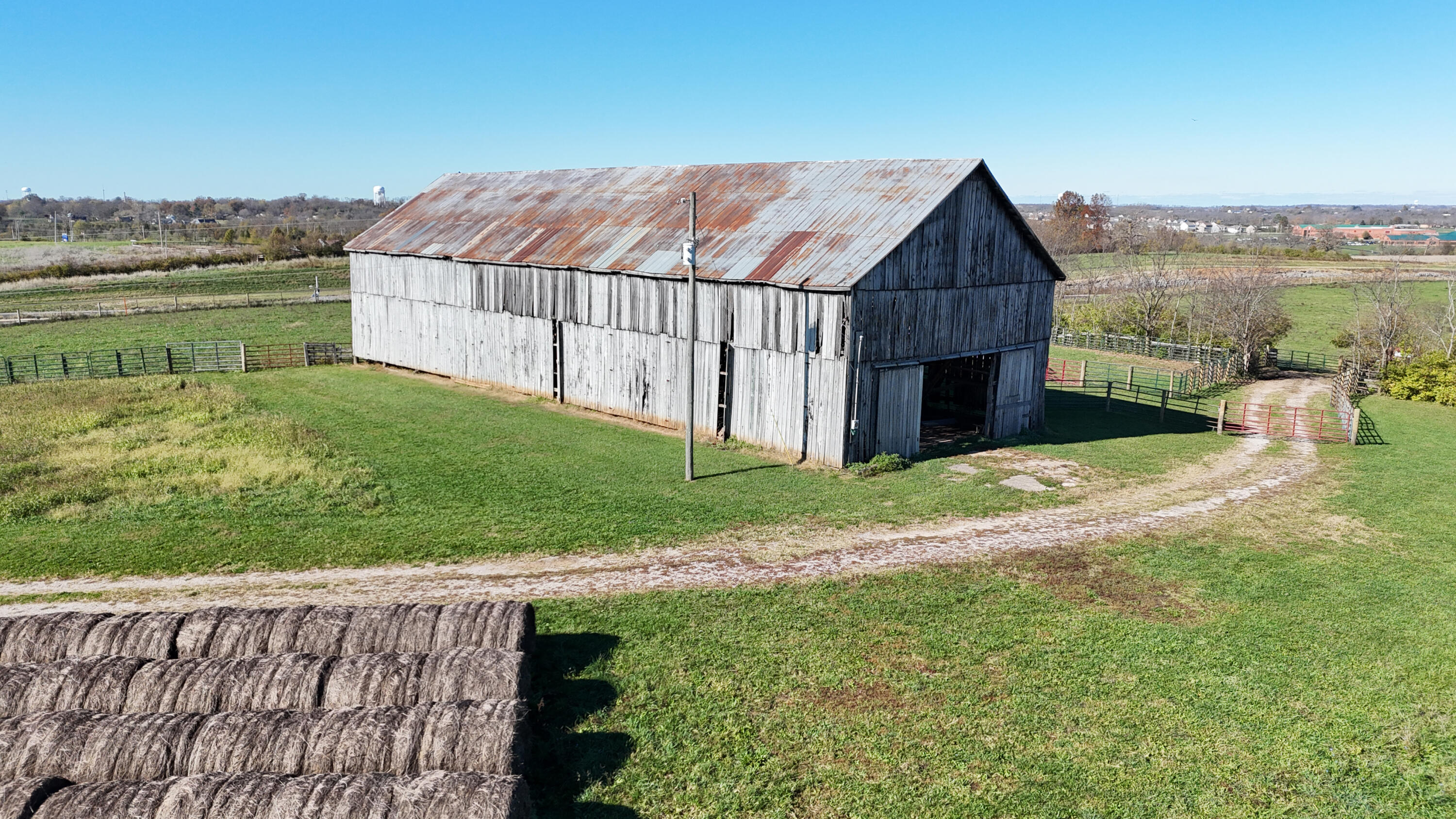 Nicholasville, Kentucky 40356, United States, 5 Bedrooms Bedrooms, ,2 BathroomsBathrooms,Land,Active,38059