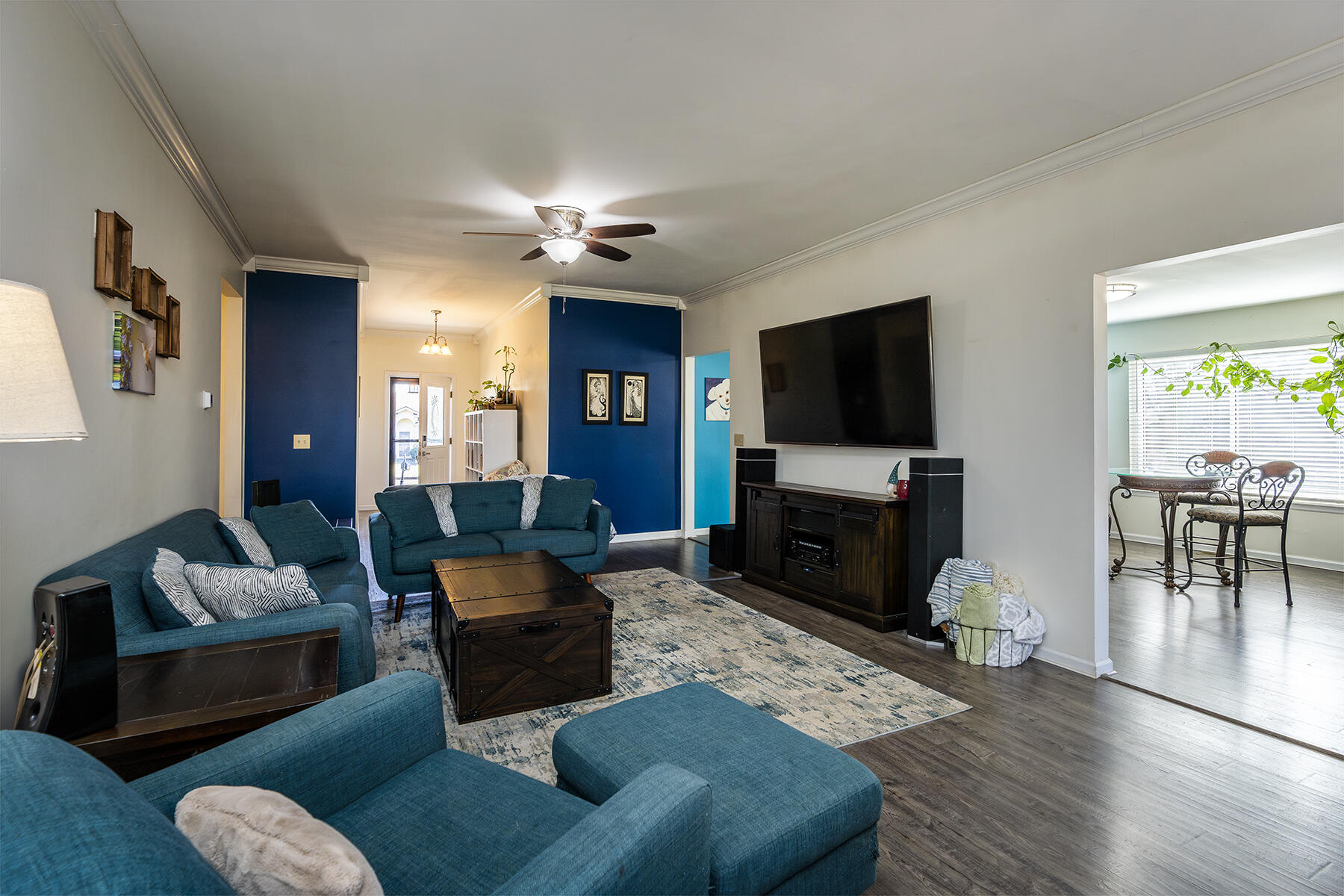 Berea, Kentucky 40403, United States, 3 Bedrooms Bedrooms, ,2 BathroomsBathrooms,Residential,Contingent,3409