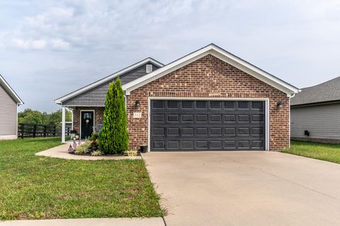 Photo of 312 Memory Lane, Richmond, KY 40475 (MLS # 25501721)