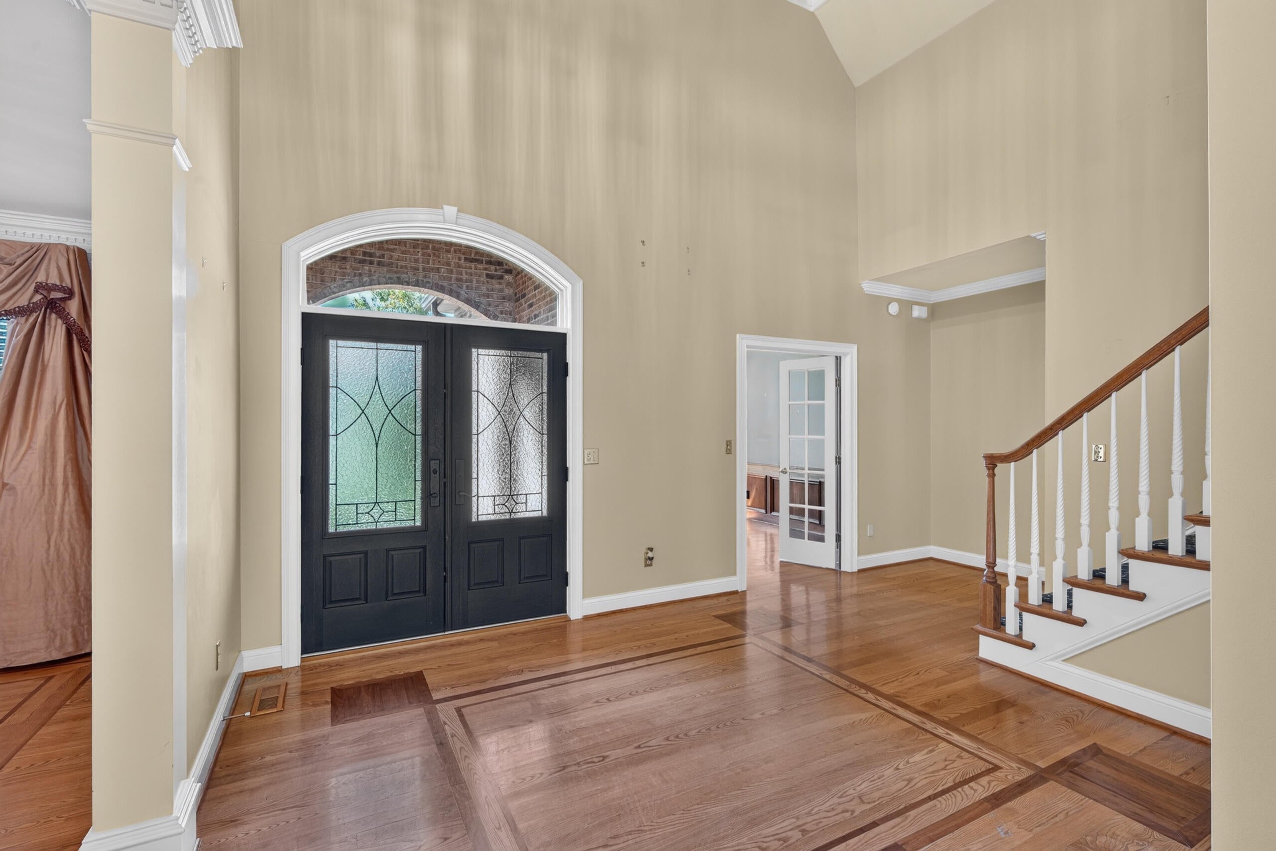 3609 Barrow Wood Ln, Lexington, KY, 40502, USA, 4 Bedrooms Bedrooms, ,4 BathroomsBathrooms,Residential,Pending,3609 Barrow Wood Ln,26021121