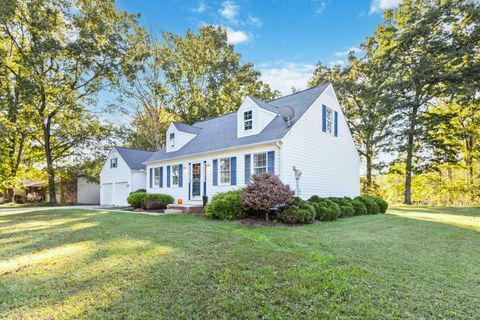 Photo of 430 Kelso Trail, Corbin, KY 40701 (MLS # 25503559)