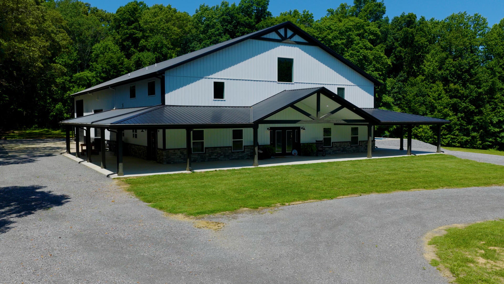 5279 E State Line Road