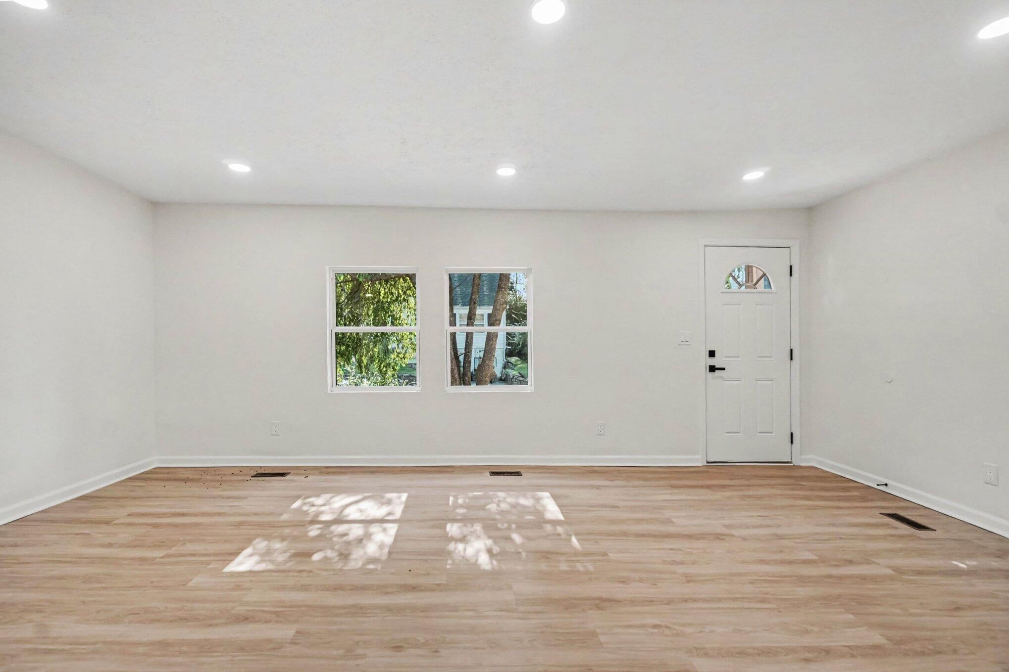 137 Elkhorn Drive - Photo 4