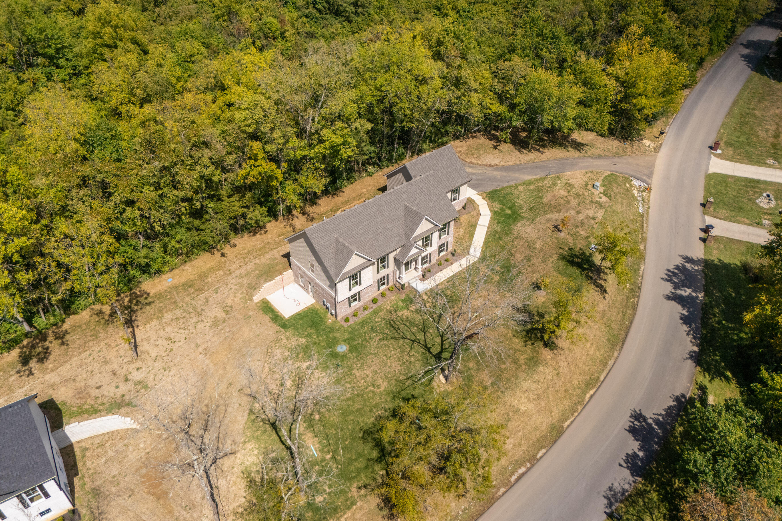 Richmond, Kentucky 40475, United States, 5 Bedrooms Bedrooms, ,3 BathroomsBathrooms,Residential,Active,124038