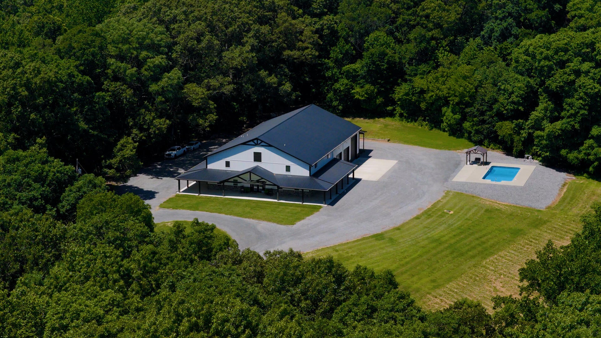 5279 E State Line Road