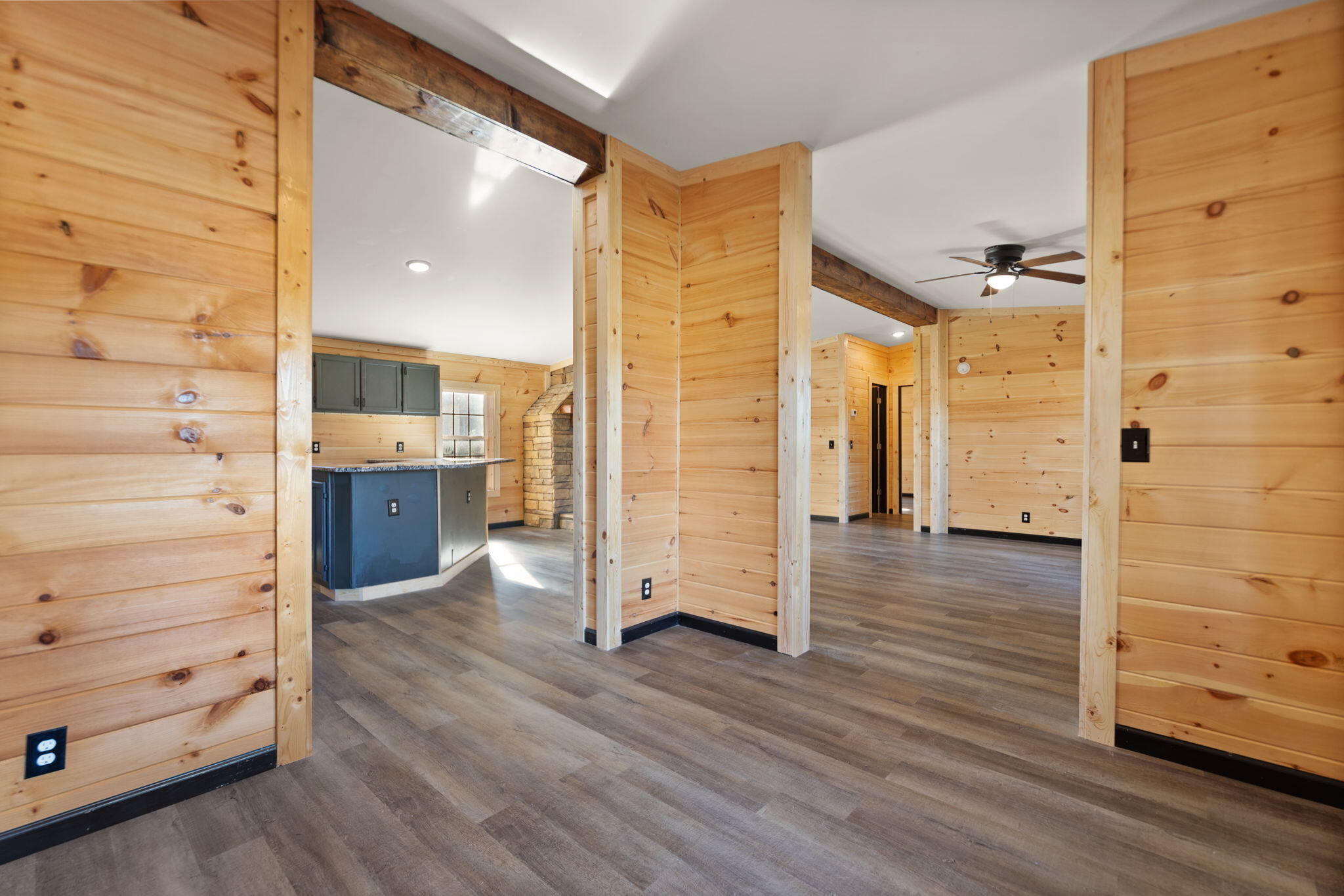 Stanton, Kentucky 40380, United States, 3 Bedrooms Bedrooms, ,2 BathroomsBathrooms,Residential,Active,128421