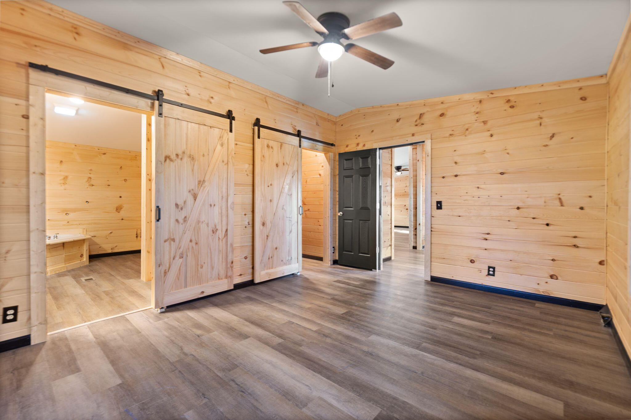 Stanton, Kentucky 40380, United States, 3 Bedrooms Bedrooms, ,2 BathroomsBathrooms,Residential,Active,128421