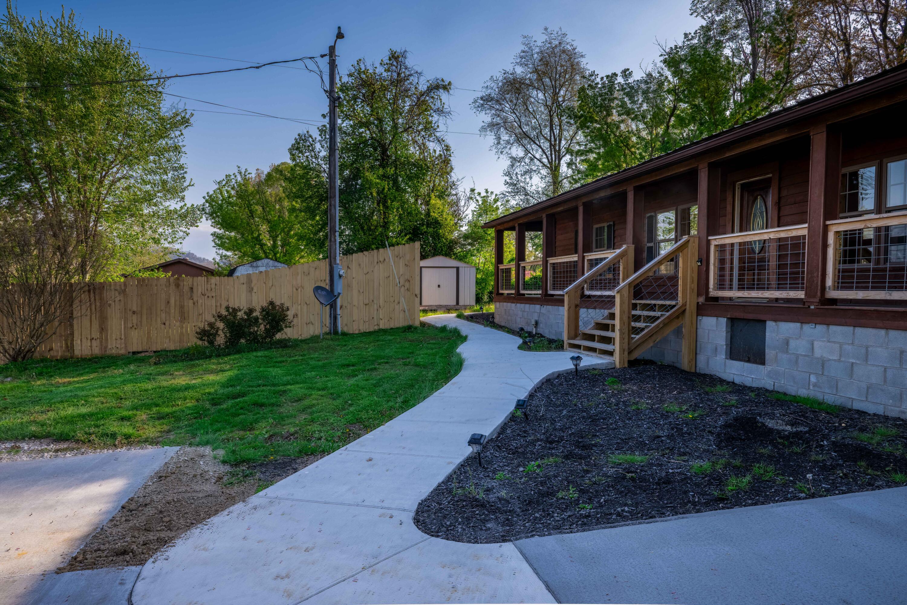 Stanton, Kentucky 40380, United States, 3 Bedrooms Bedrooms, ,2 BathroomsBathrooms,Residential,Active,128421