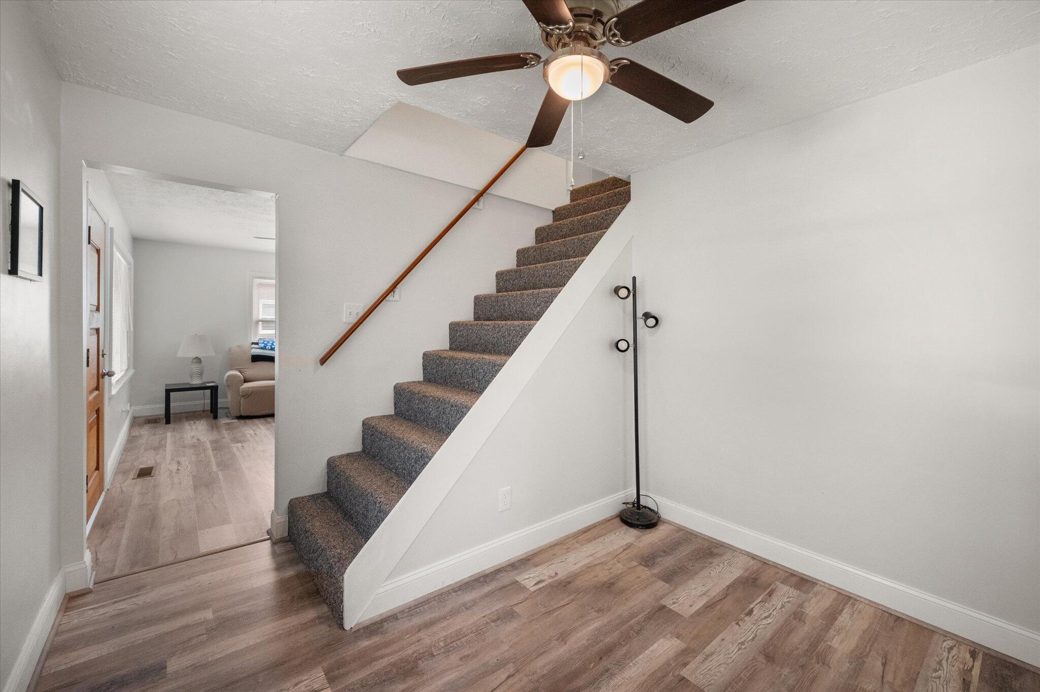 Fairdale, Kentucky 40118, United States, 3 Bedrooms Bedrooms, ,1 BathroomBathrooms,Residential,Active,169608