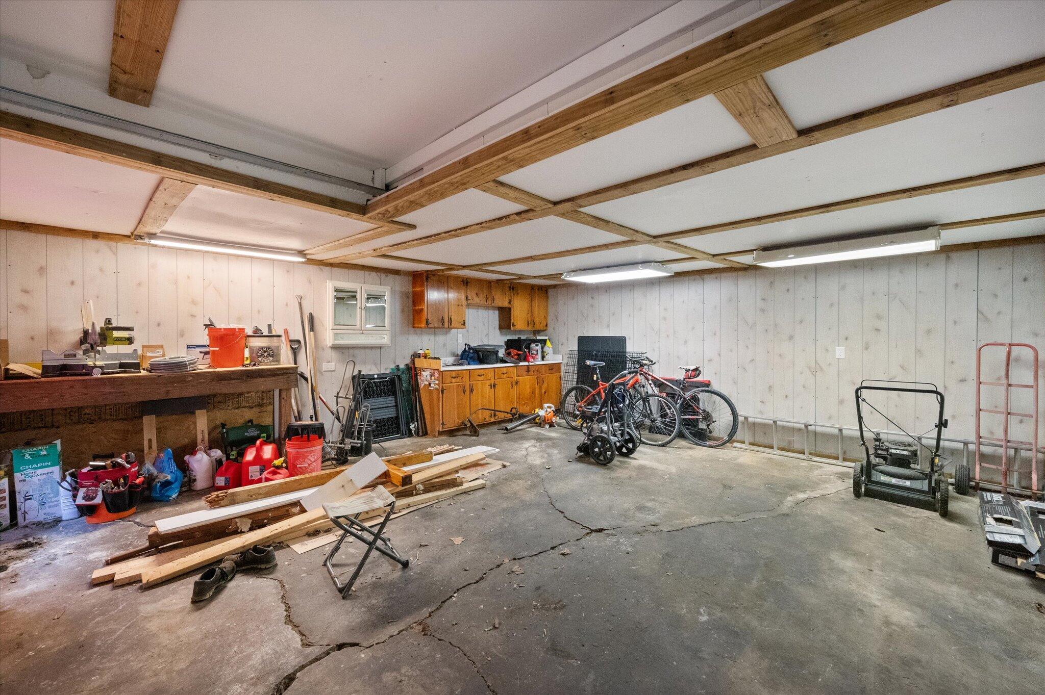 Fairdale, Kentucky 40118, United States, 3 Bedrooms Bedrooms, ,1 BathroomBathrooms,Residential,Active,169608