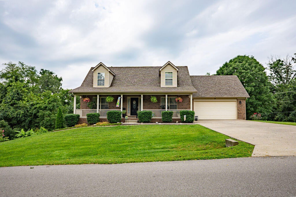 Photo of 328 Lewis Drive, Richmond, KY 40475 (MLS # 26020233)