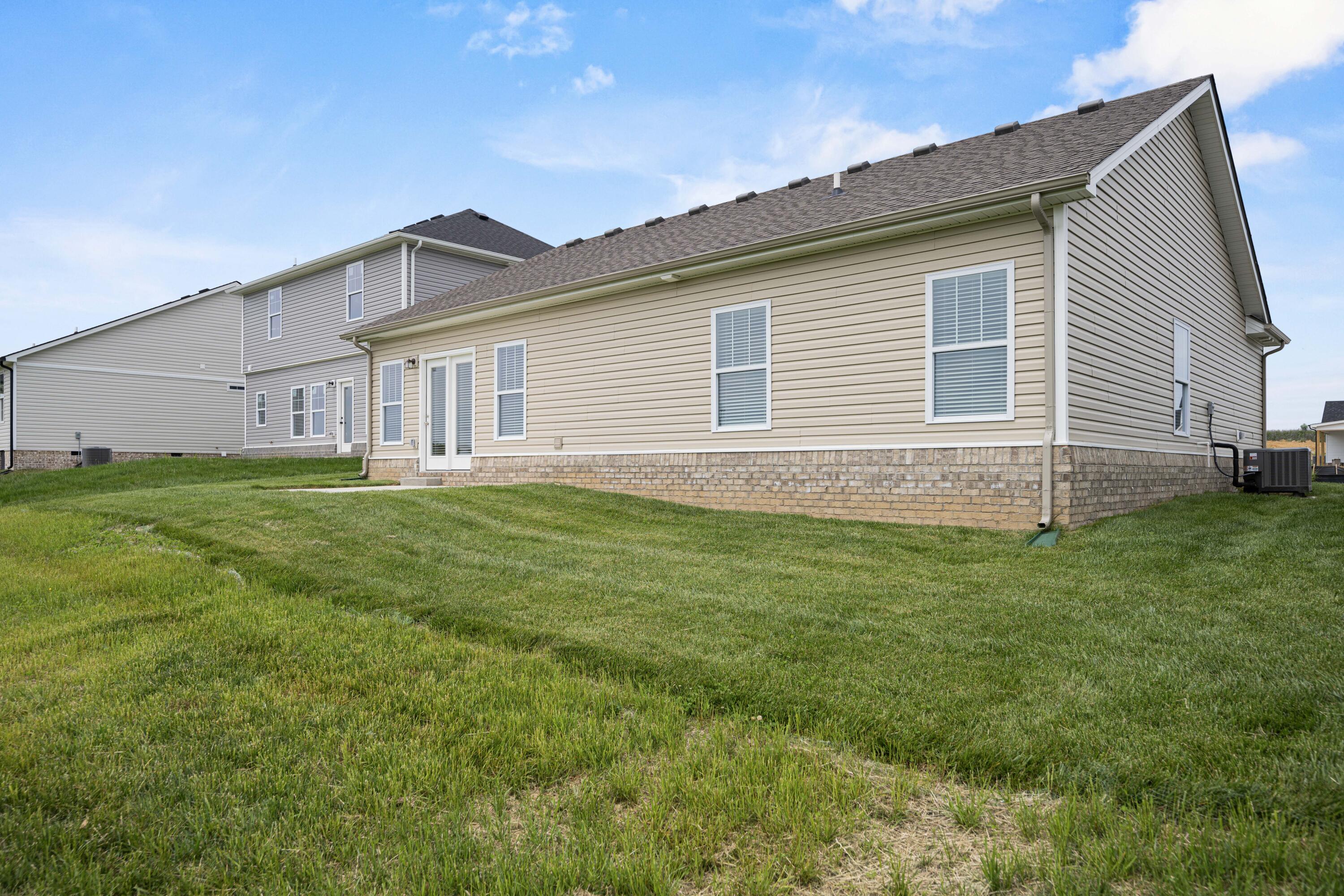 Richmond, Kentucky 40475, United States, 3 Bedrooms Bedrooms, ,2 BathroomsBathrooms,Residential,Active,70188